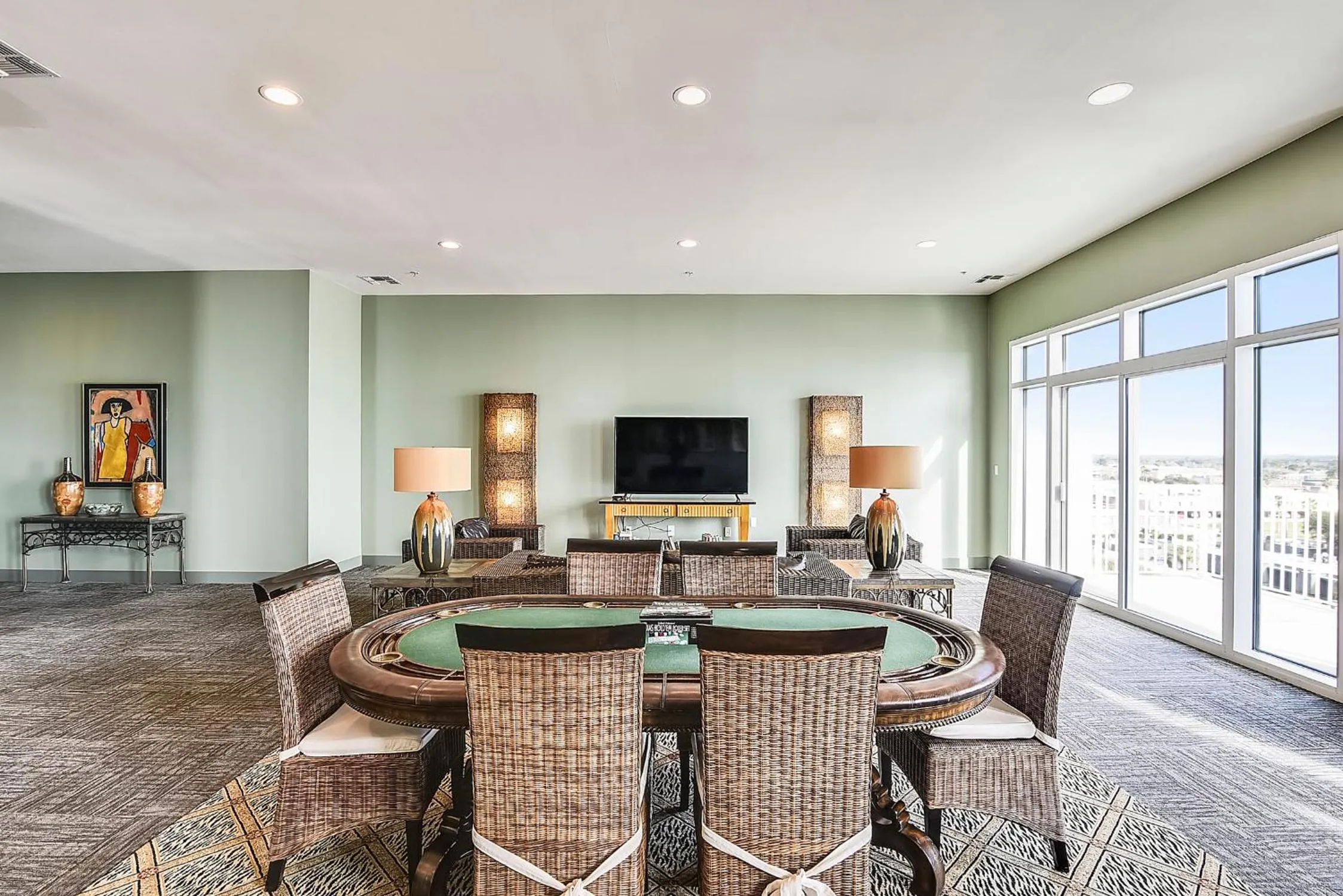 Property building in Emerald 707