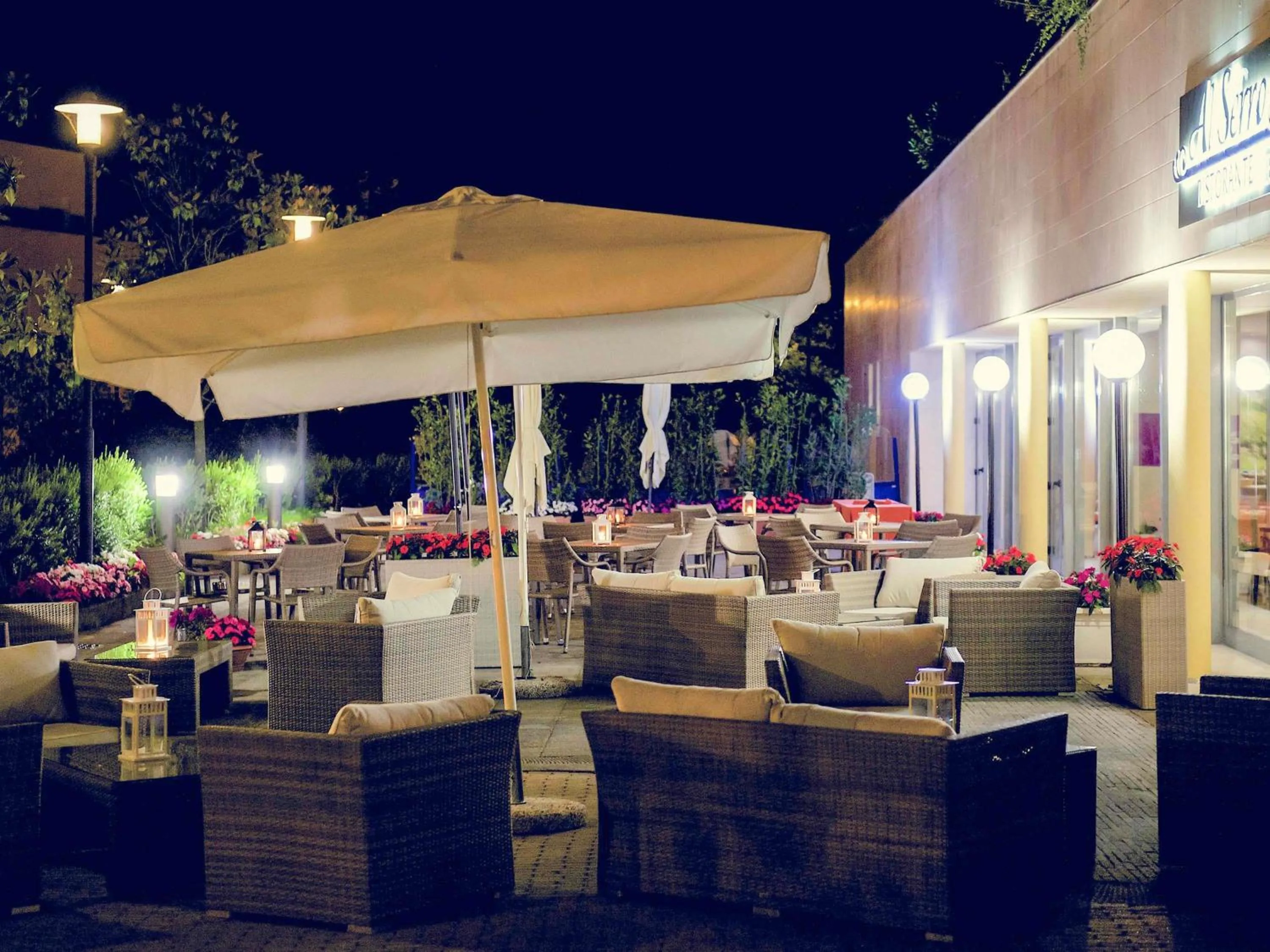 Property building in Mercure Genova San Biagio