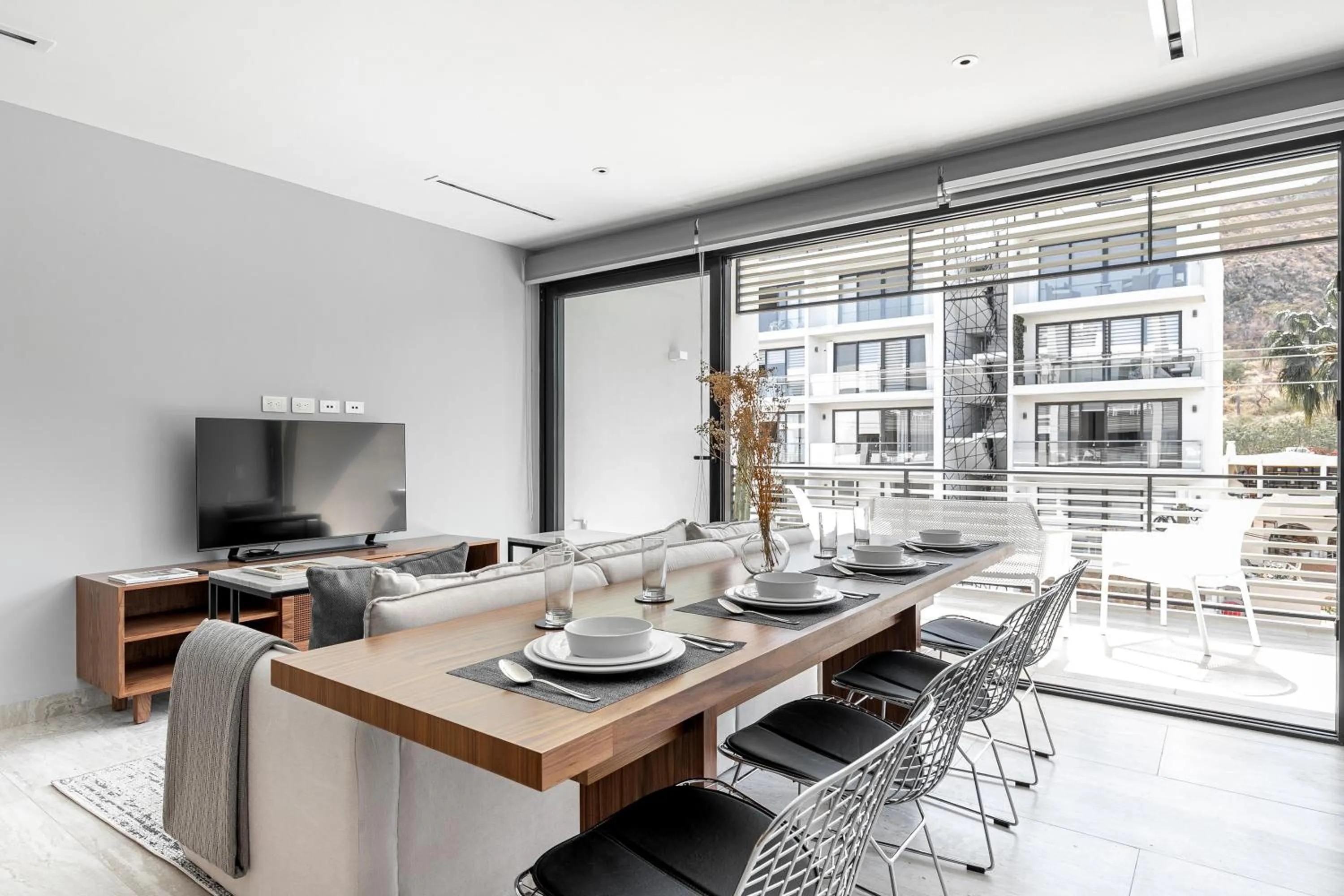 TV and multimedia in Lumina at Cardinal Cabo San Lucas