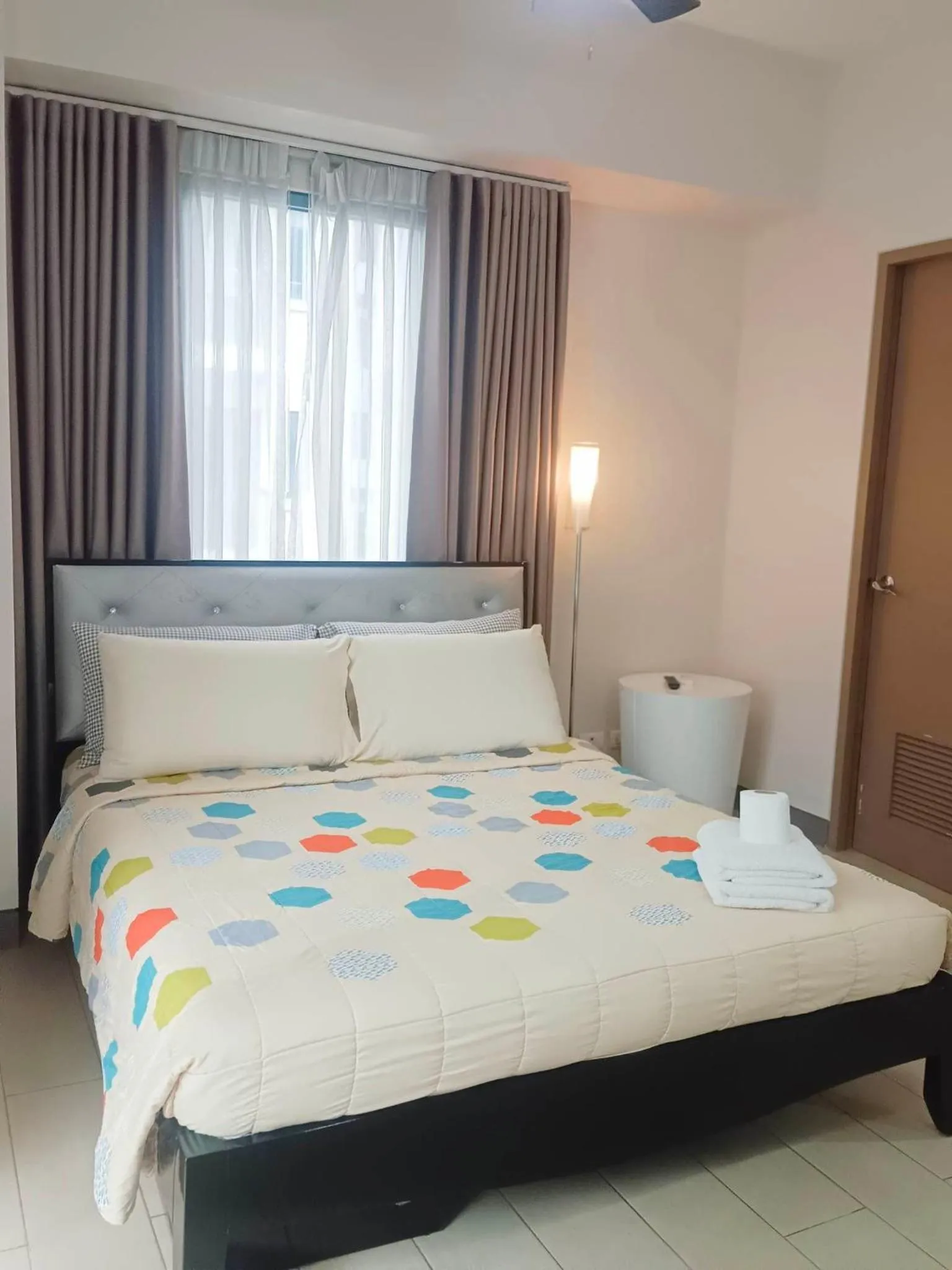 Bed in Palm Tree Two Villas