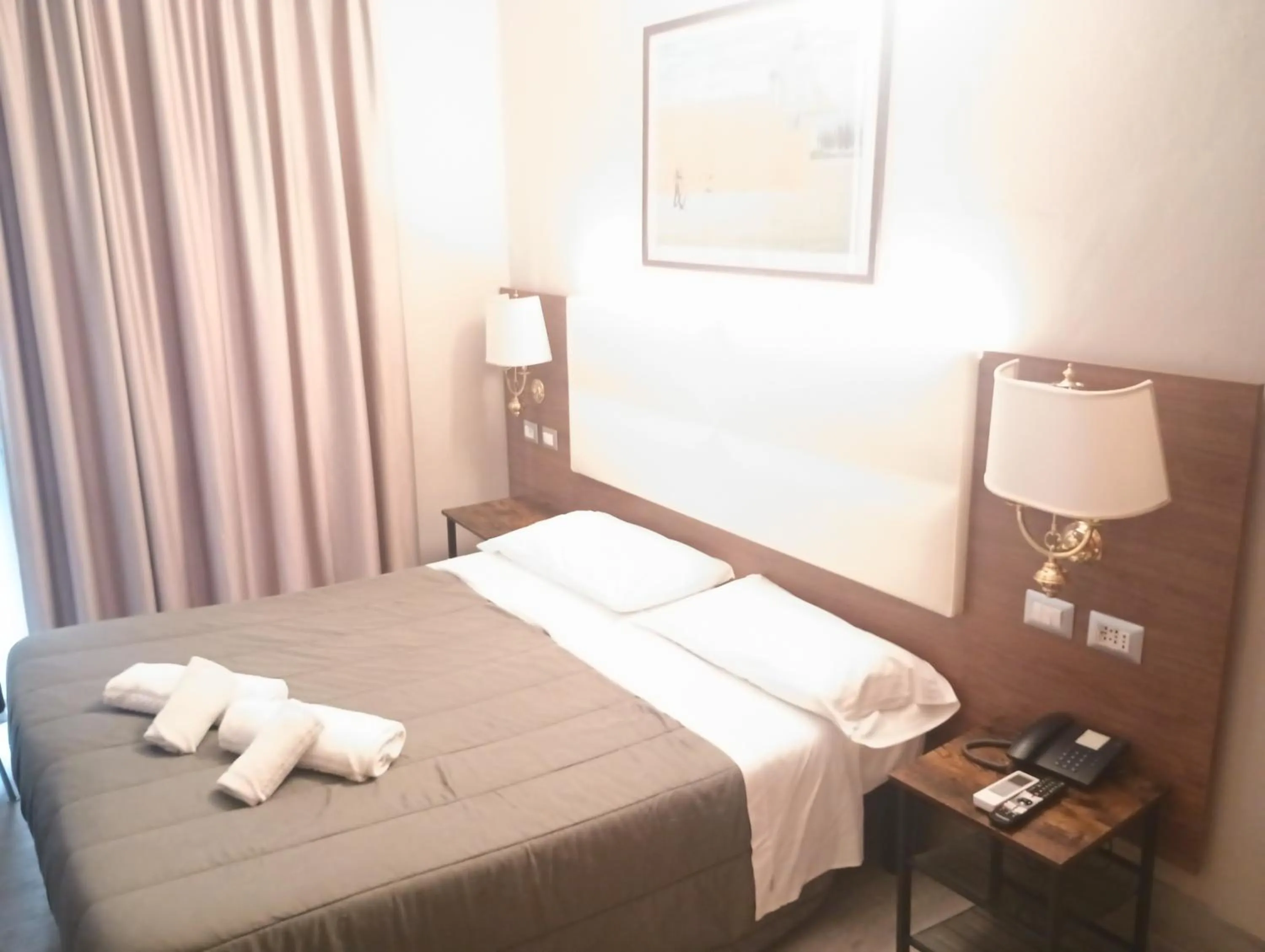 Bedroom, Bed in Hotel MM Dateo