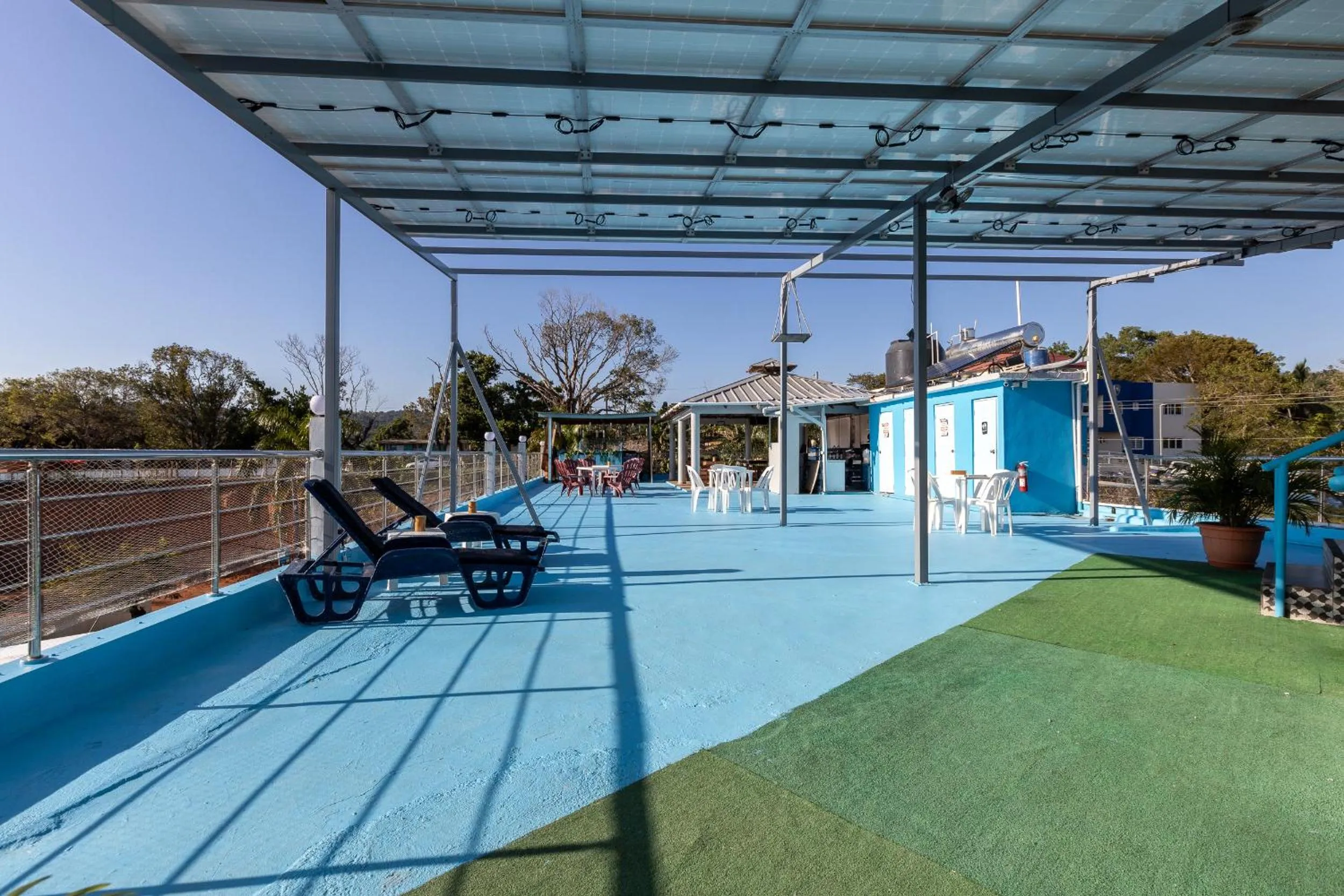 Day in EDMA APARTAHOTEL