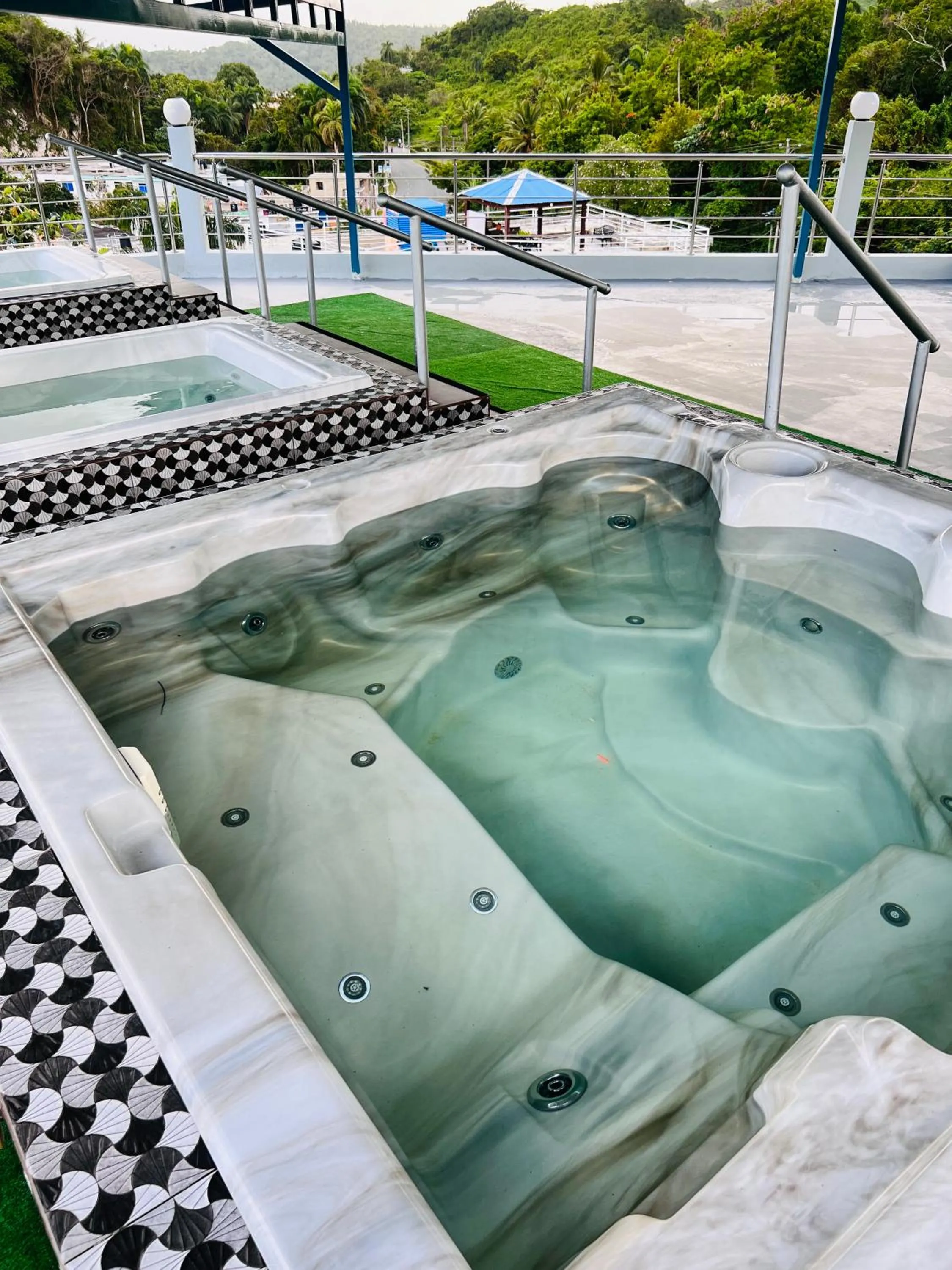 Day in EDMA APARTAHOTEL