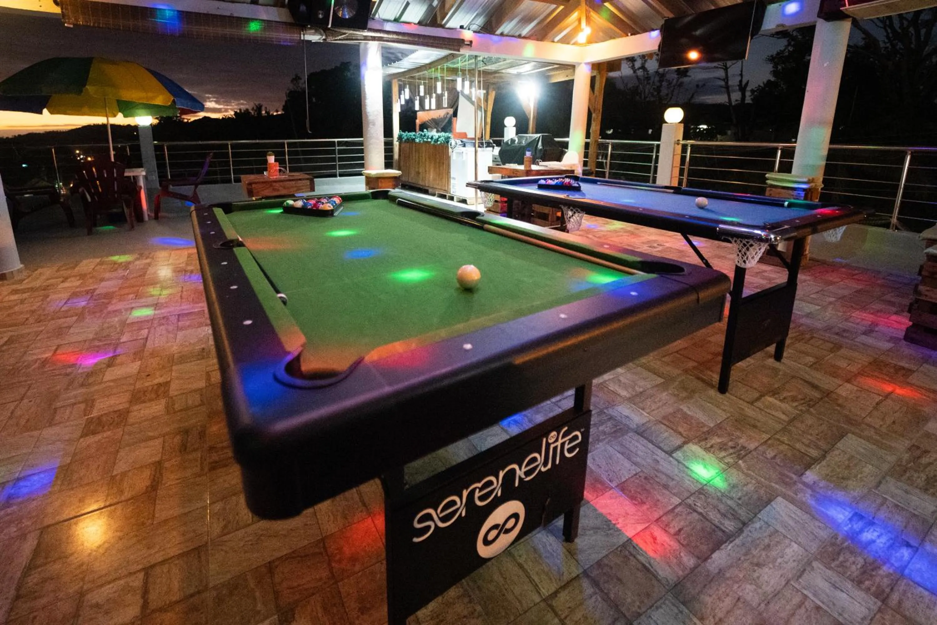 Billiard in EDMA APARTAHOTEL