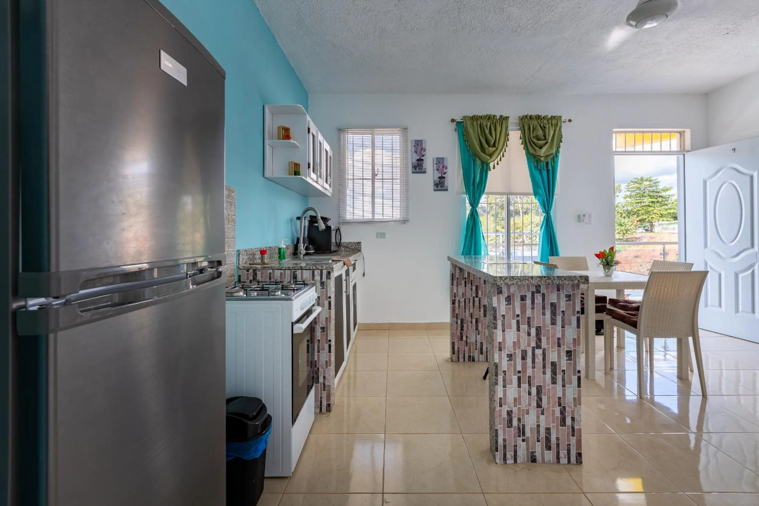 Kitchen or kitchenette in EDMA APARTAHOTEL