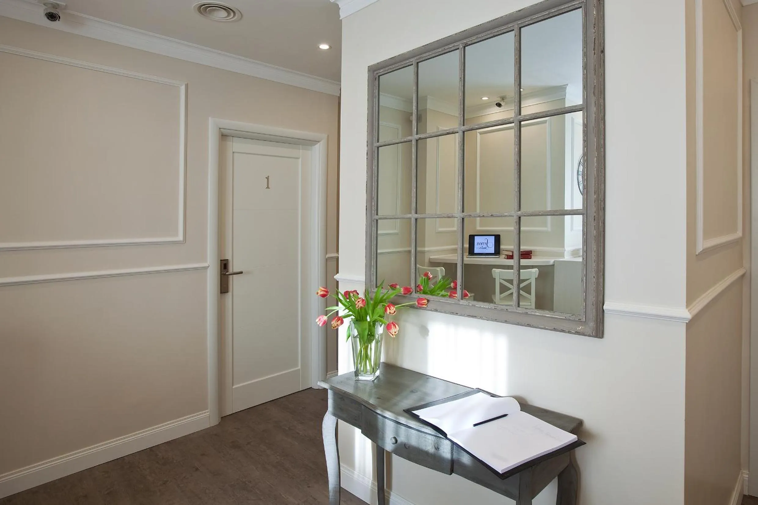 Lobby or reception in Seven Suites