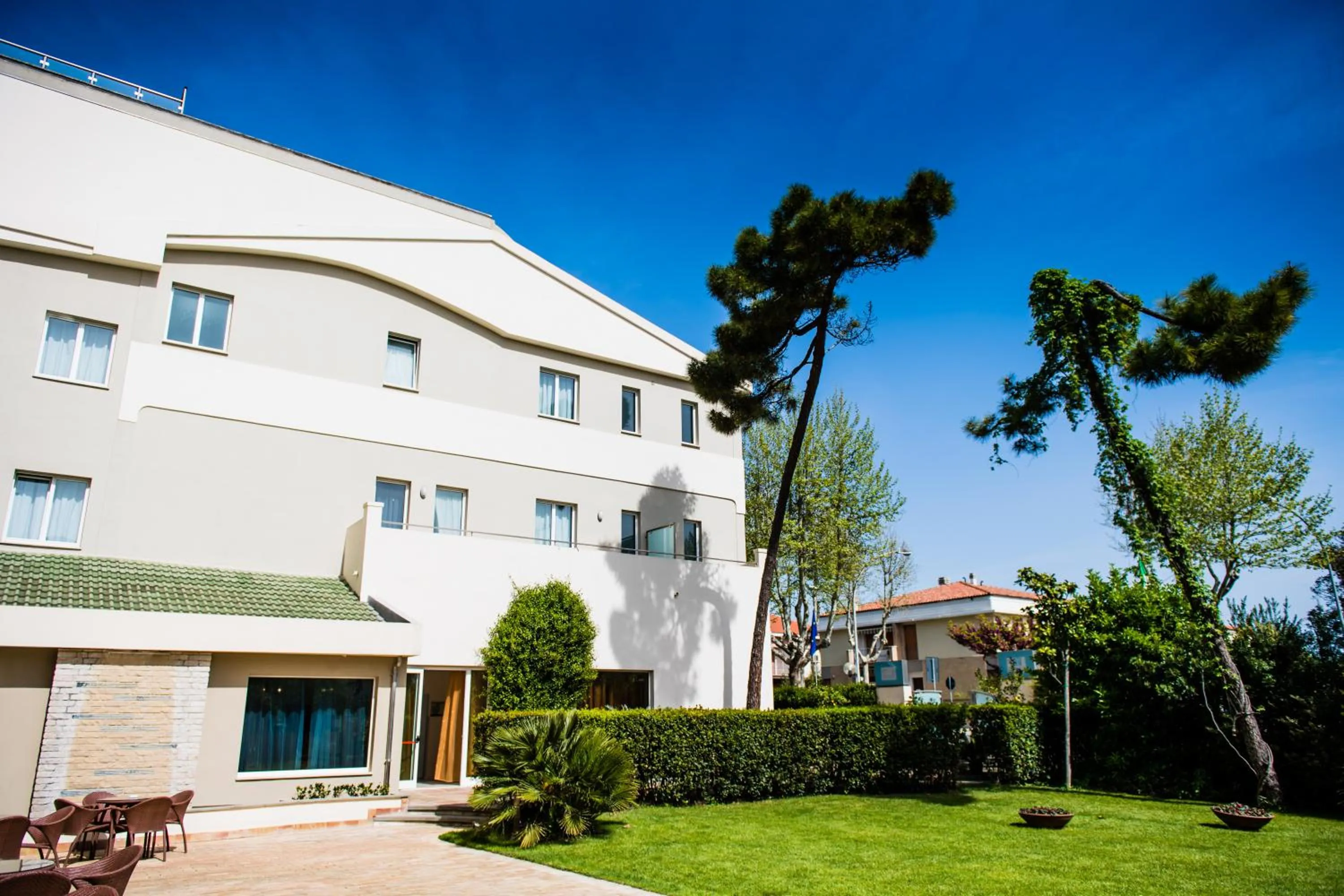 Garden, Property Building in PHI Park Hotel Alcione