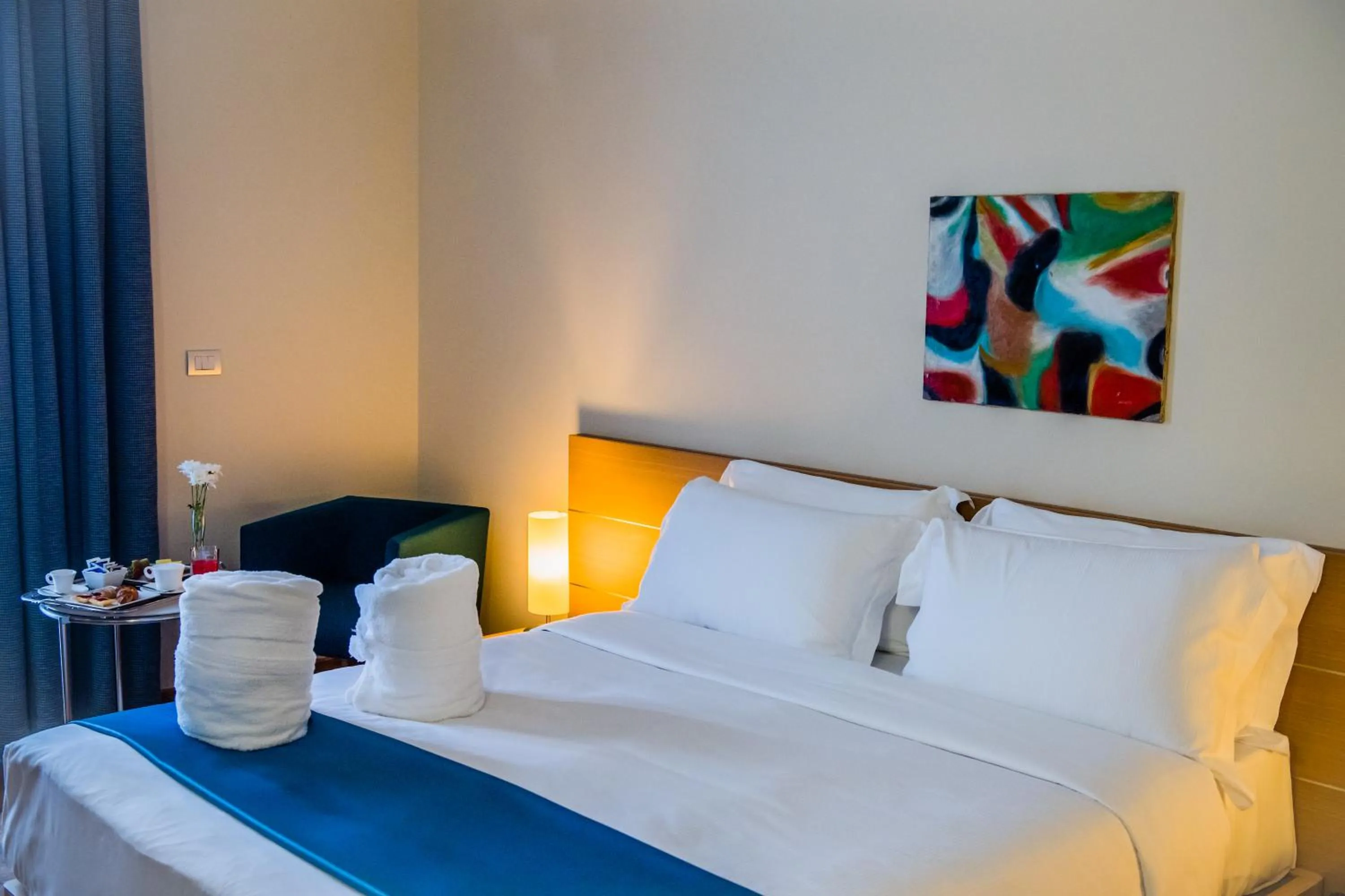 Bed in PHI Park Hotel Alcione