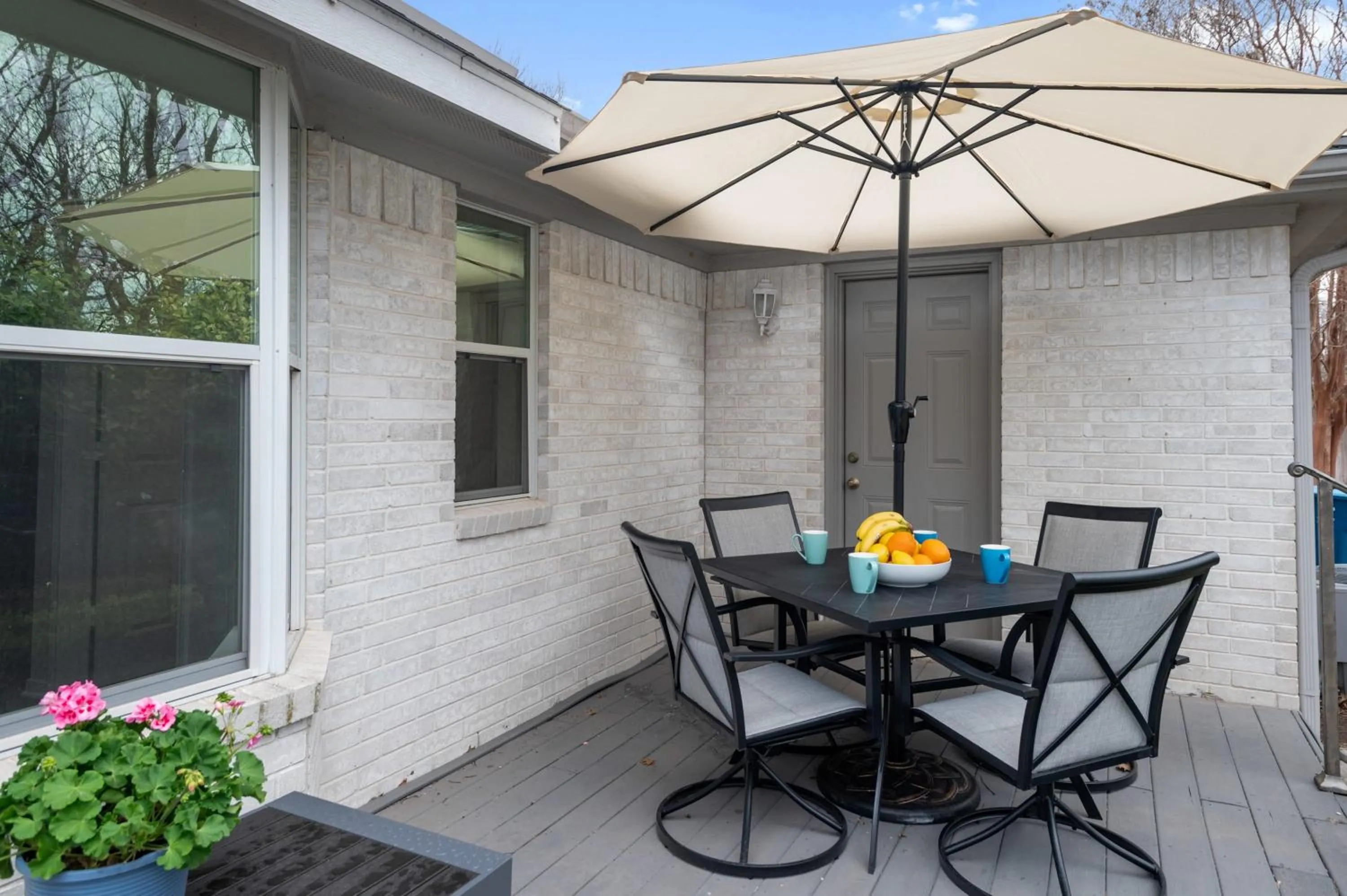 Lake Marble Falls Waterfront, House, Wet Slip, Huge Yard