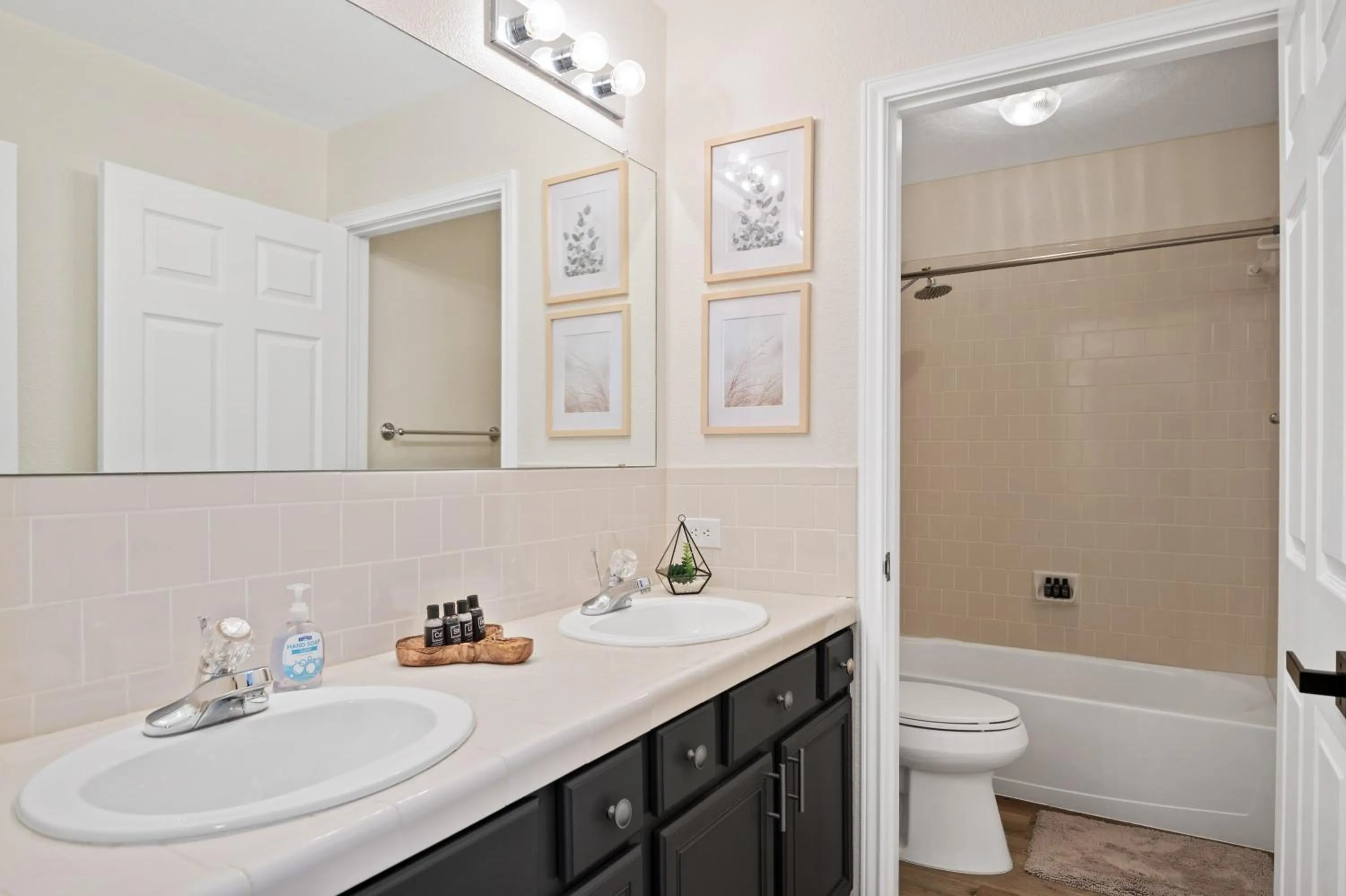 Lake Marble Falls Waterfront, House, Wet Slip, Huge Yard