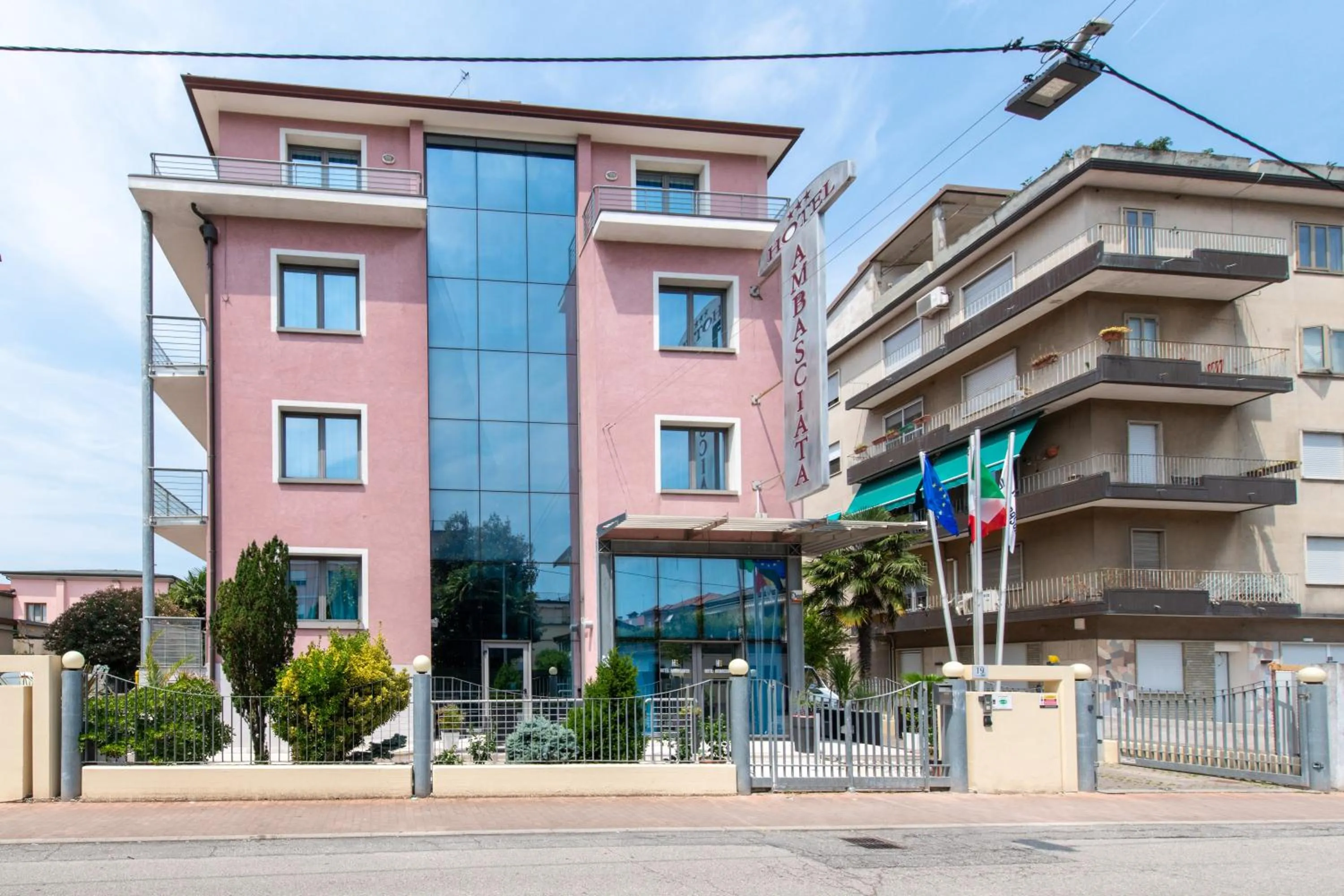 Property building in Hotel Ambasciata Venice - Atika & Atif