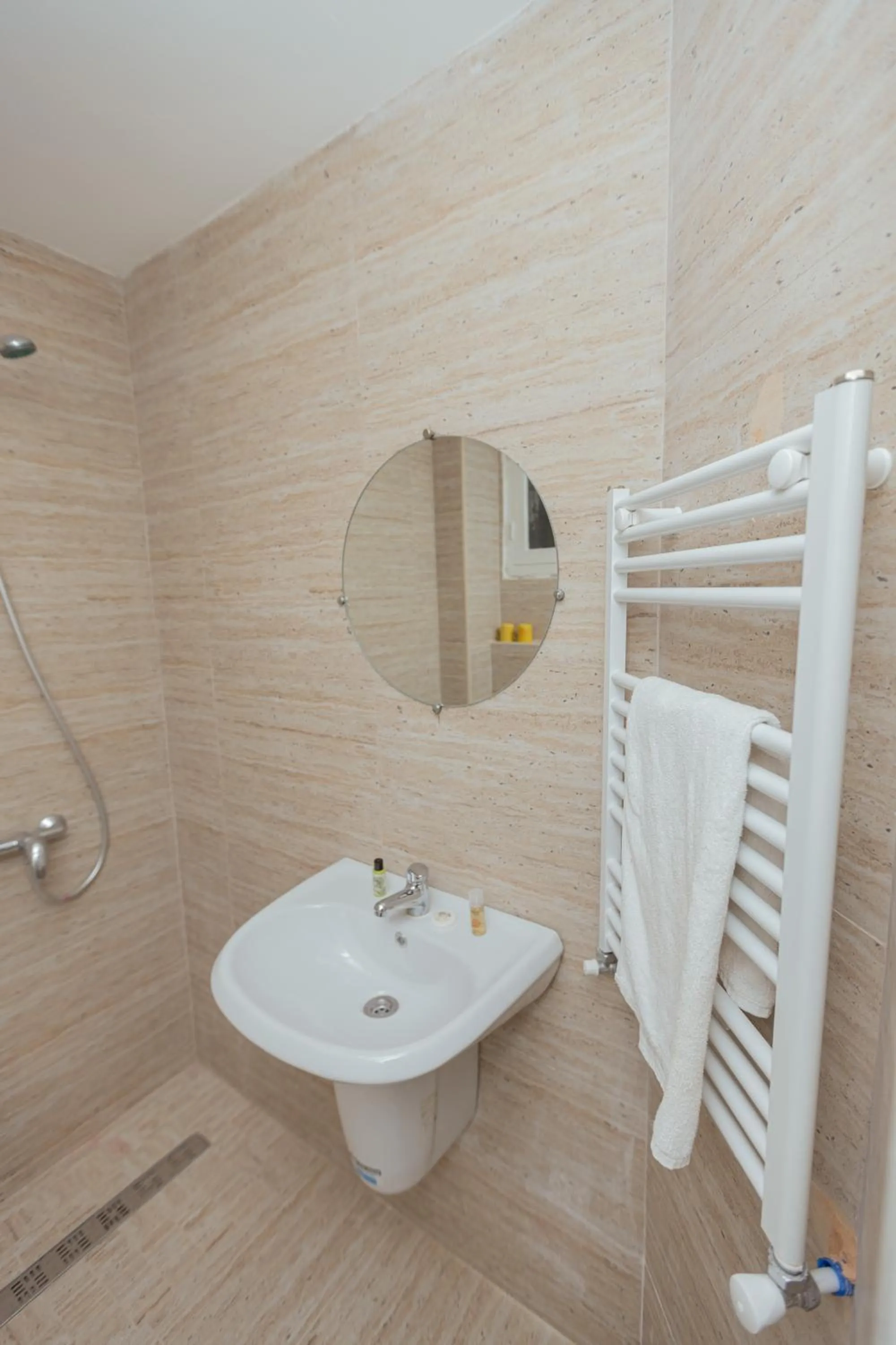 Bathroom in Hôtel Résidence Monia COMPLETELY RENOVATED