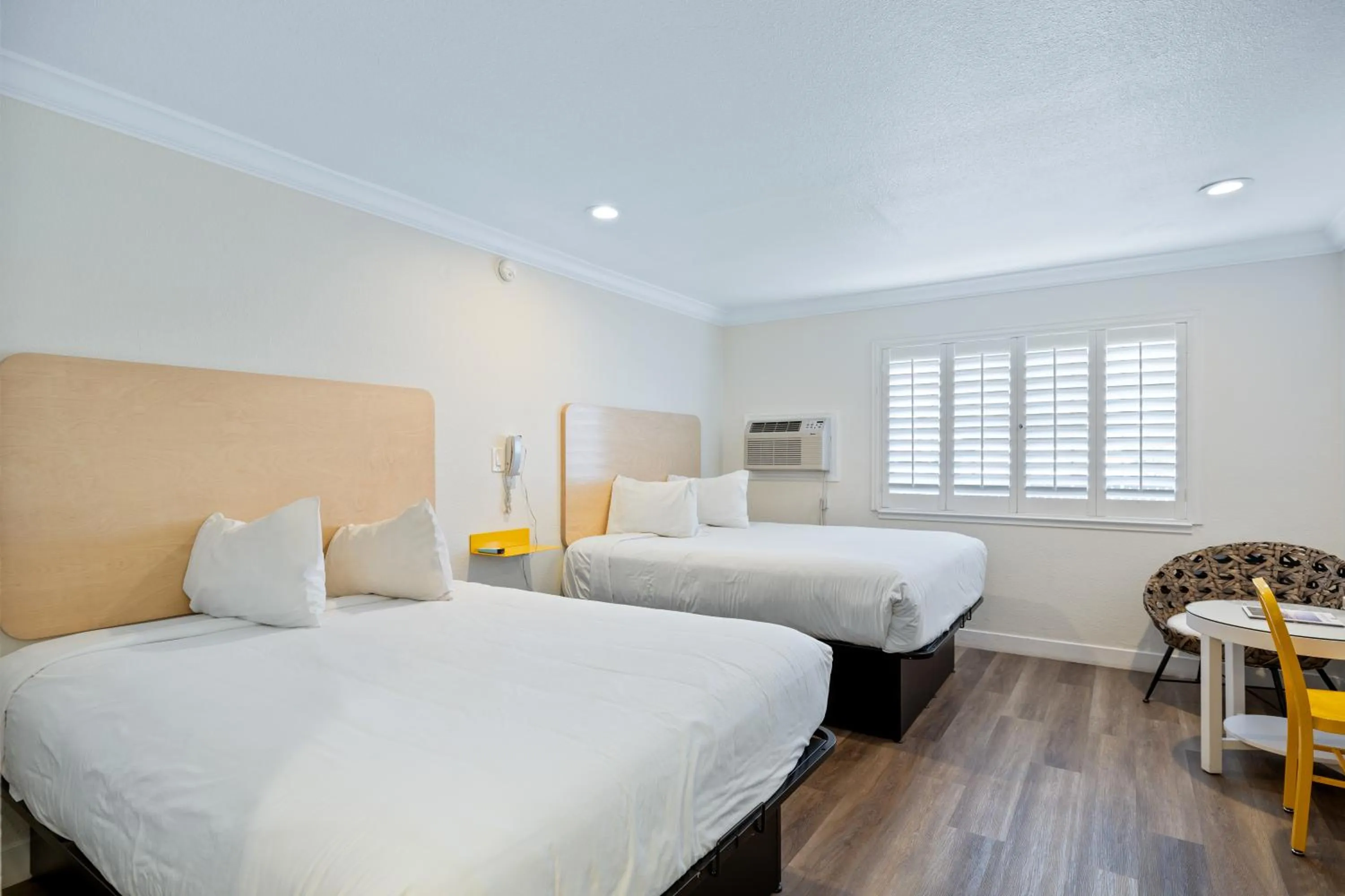 Bed in Gateway Lodge