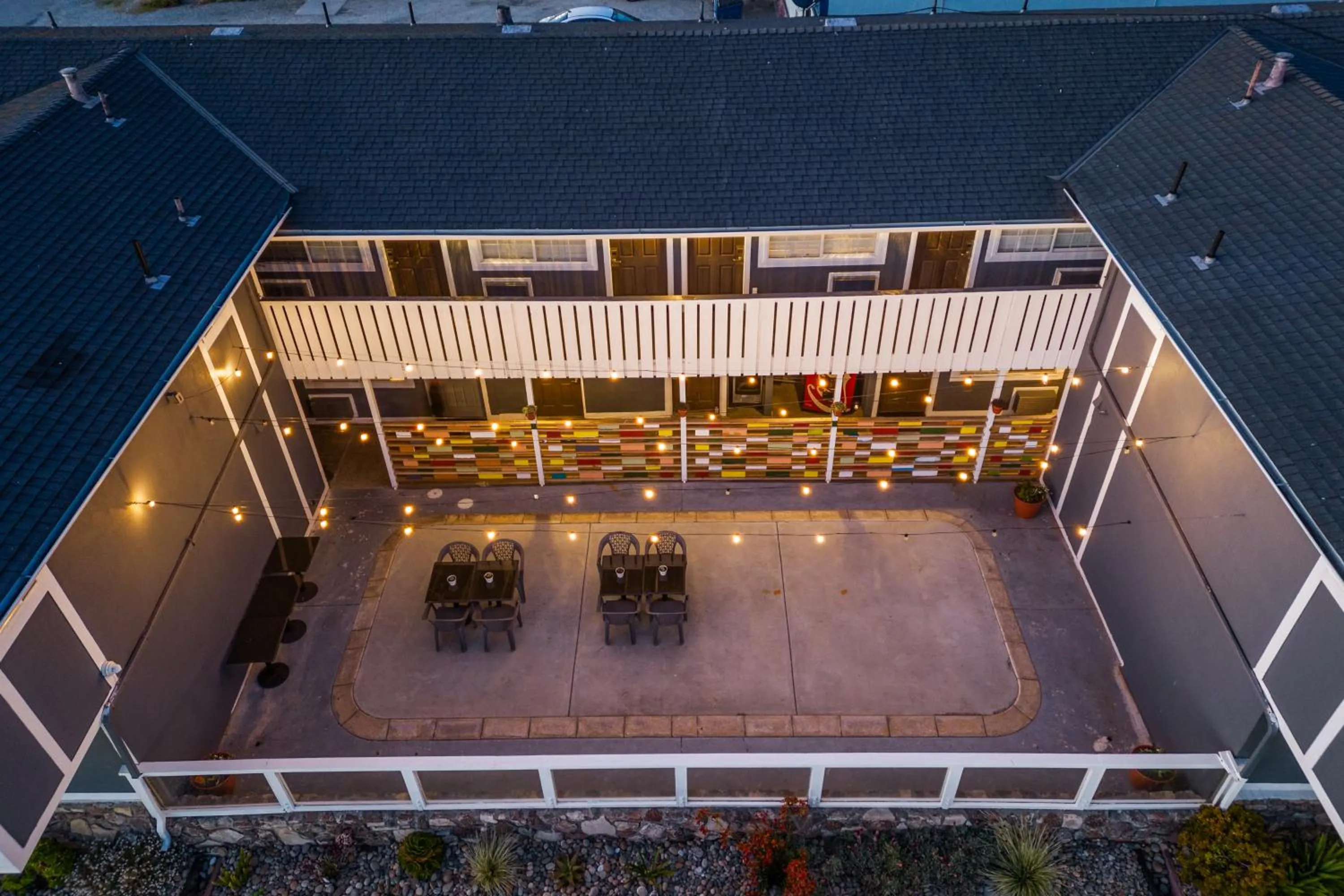 Seating area in Gateway Lodge