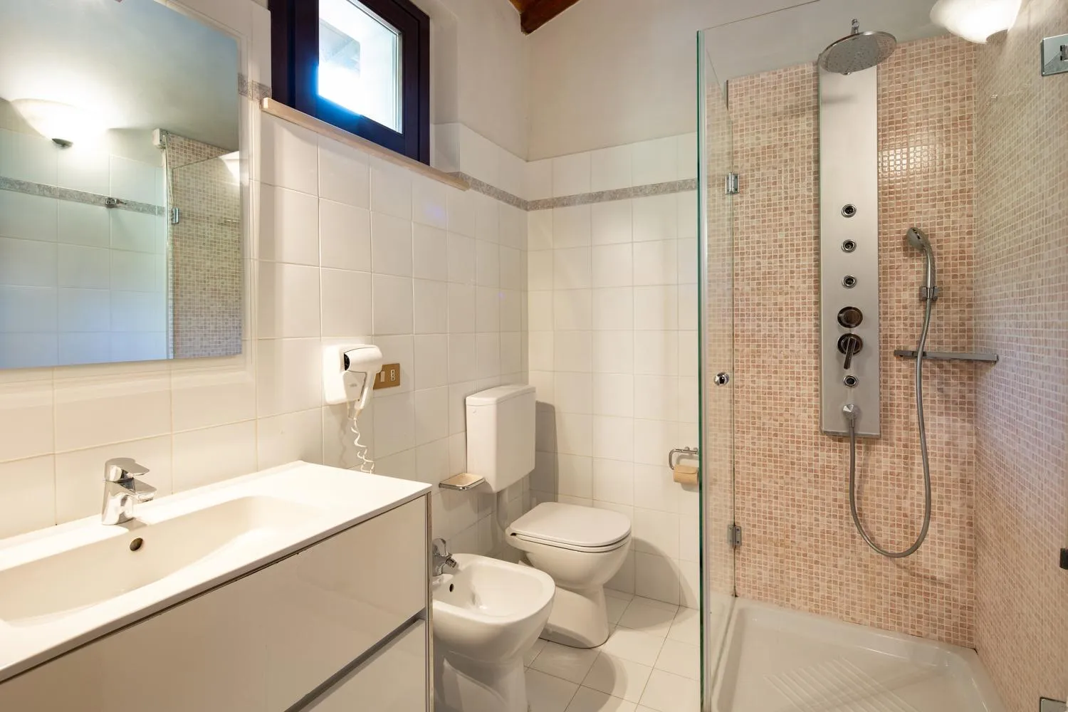 Shower in Il Poggio degli Olivi