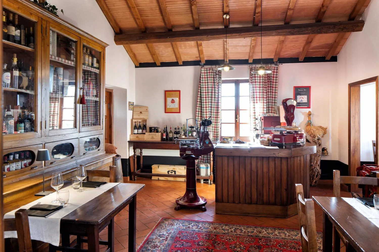 Restaurant/places to eat in Il Poggio degli Olivi