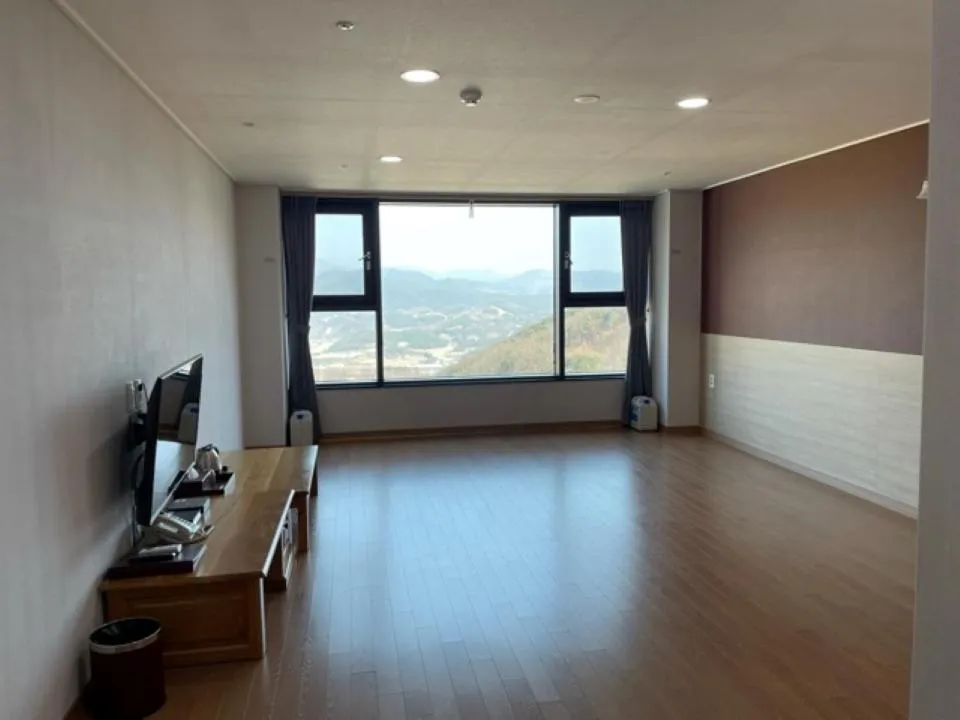 Sancheong Korean Medicine Family Hotel