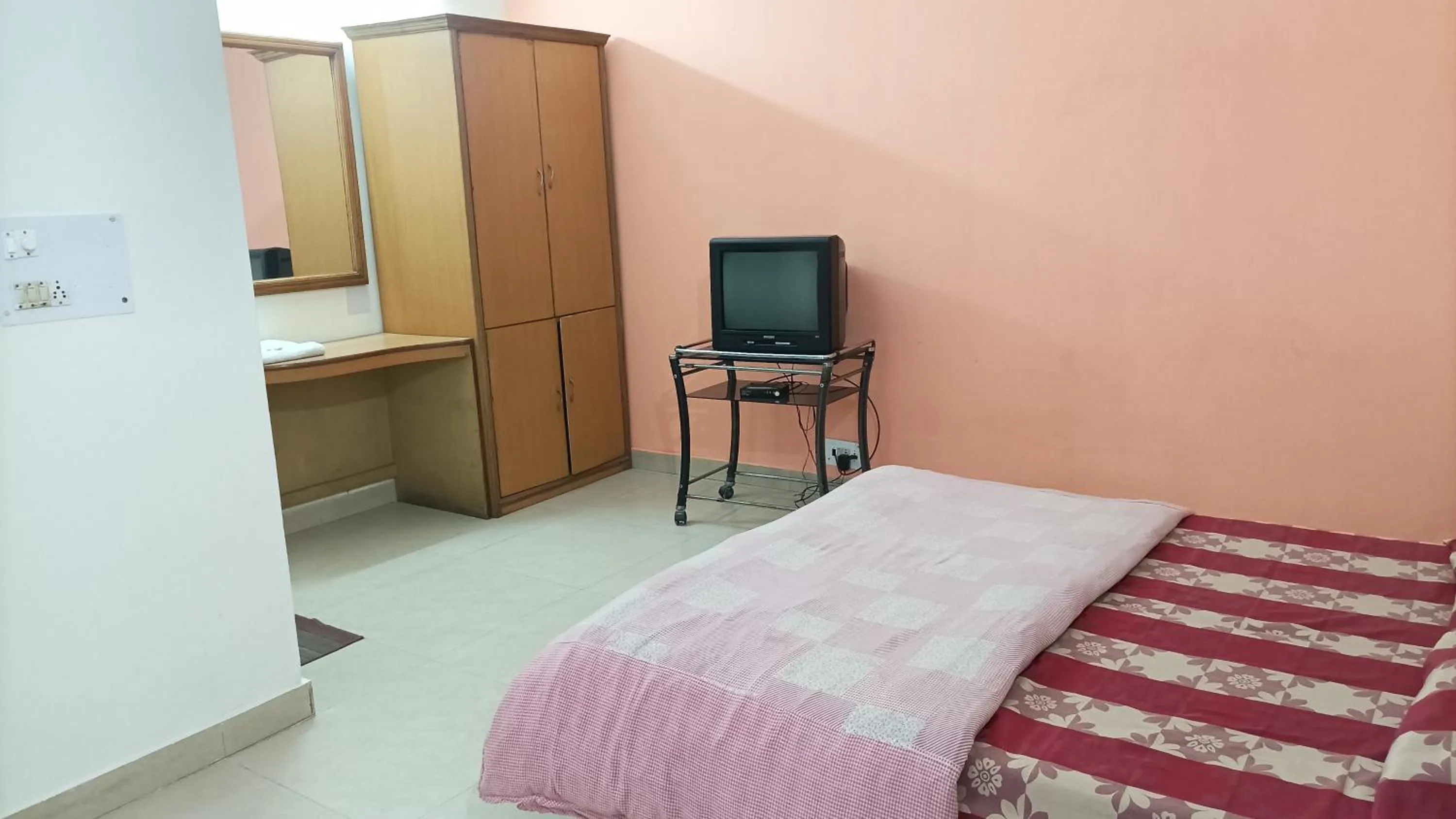 Photo of the whole room, Bed in Hotel Siddharth