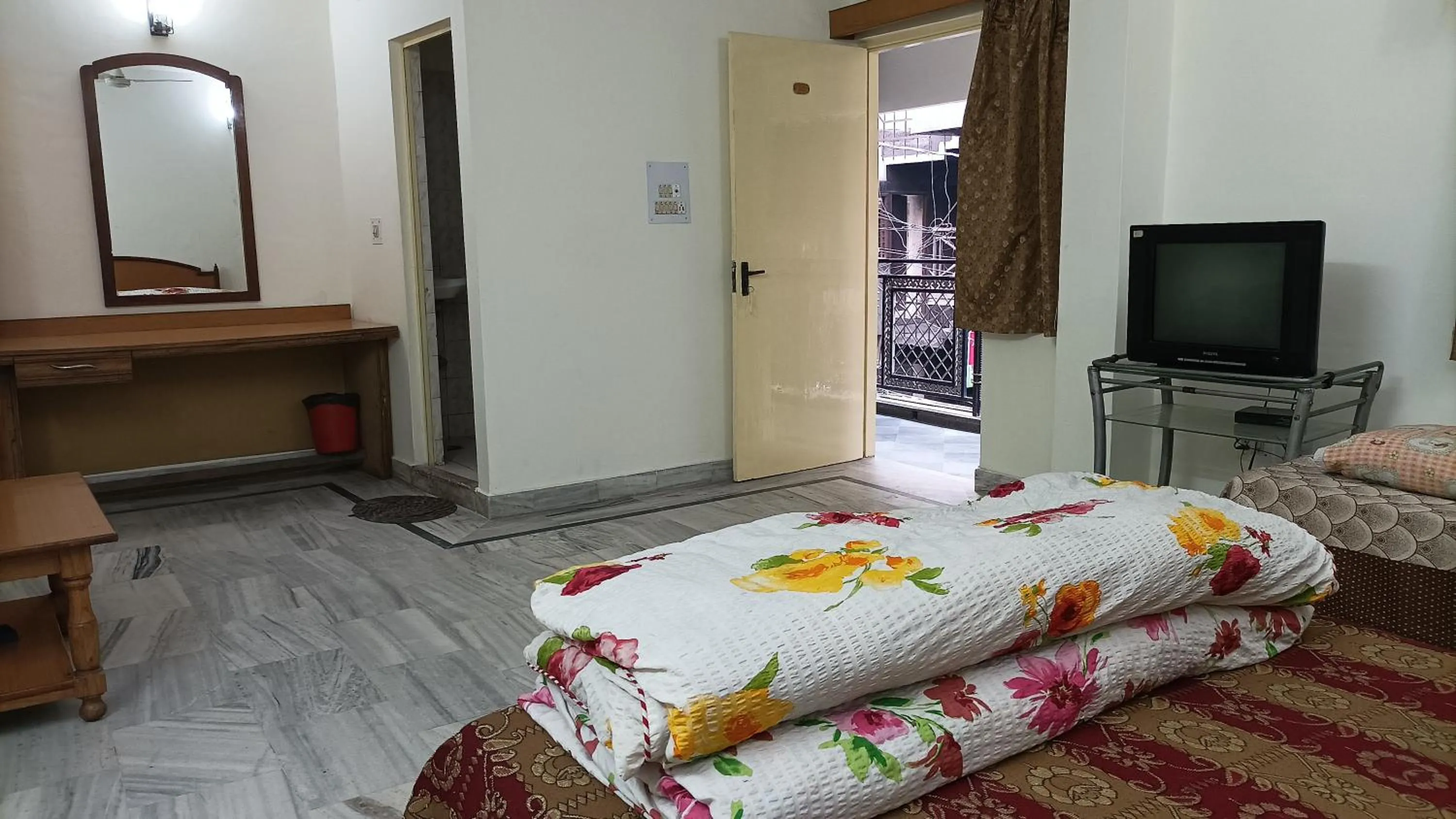 Bedroom, Bed in Hotel Siddharth