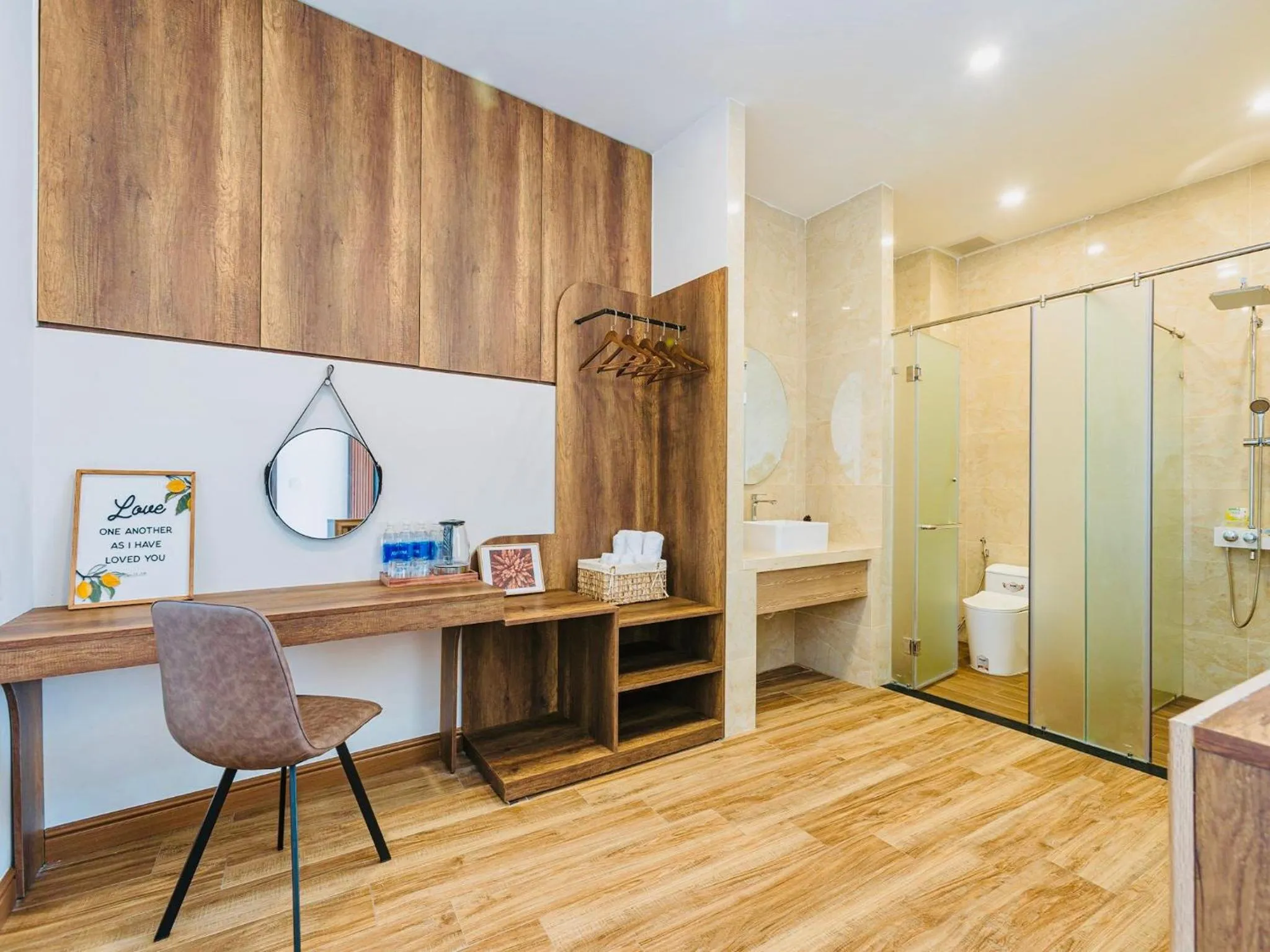 Shower in Đá Góc Nhà Boutique Hotel