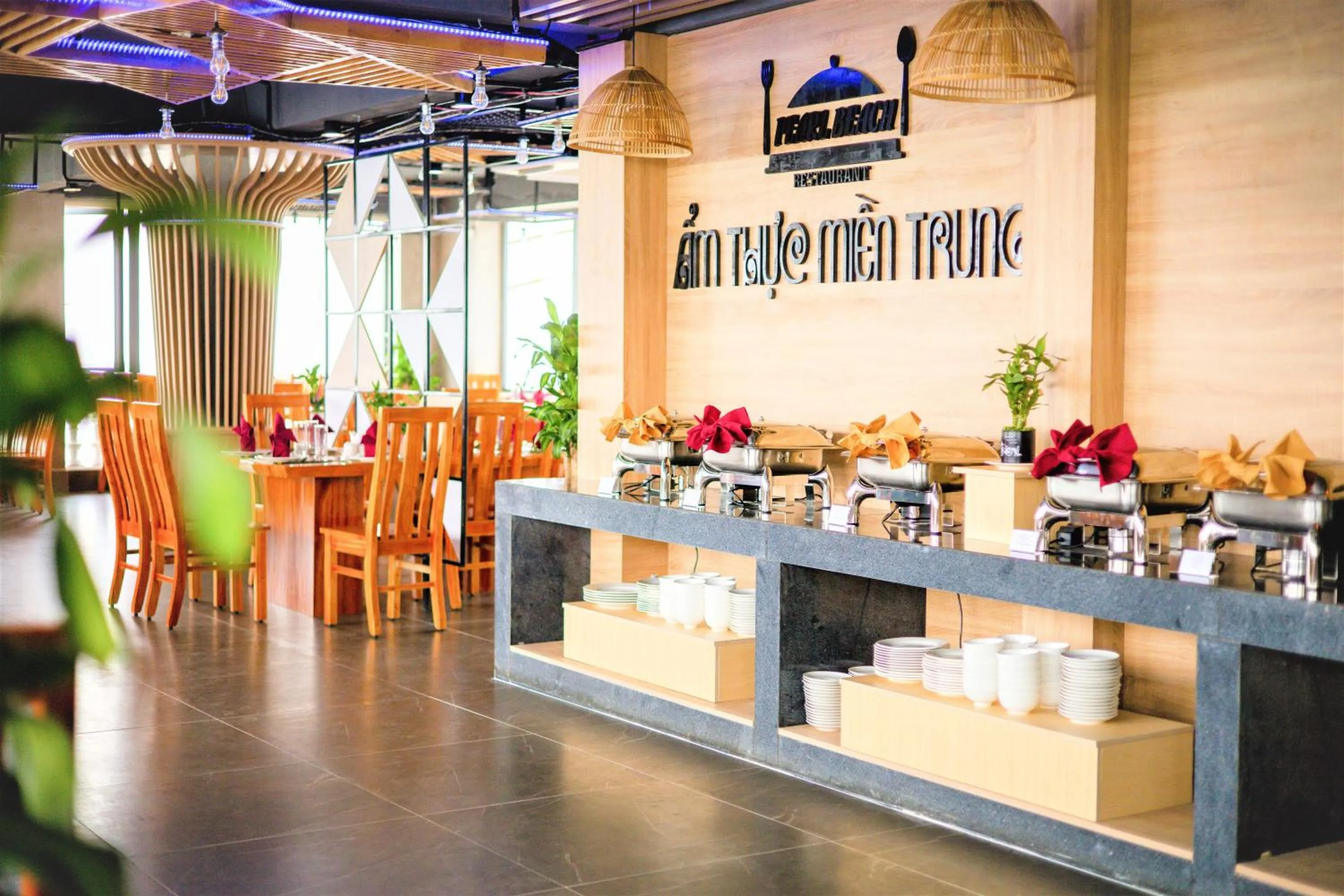 Restaurant/places to eat in Pearl Beach Hotel Quy Nhon