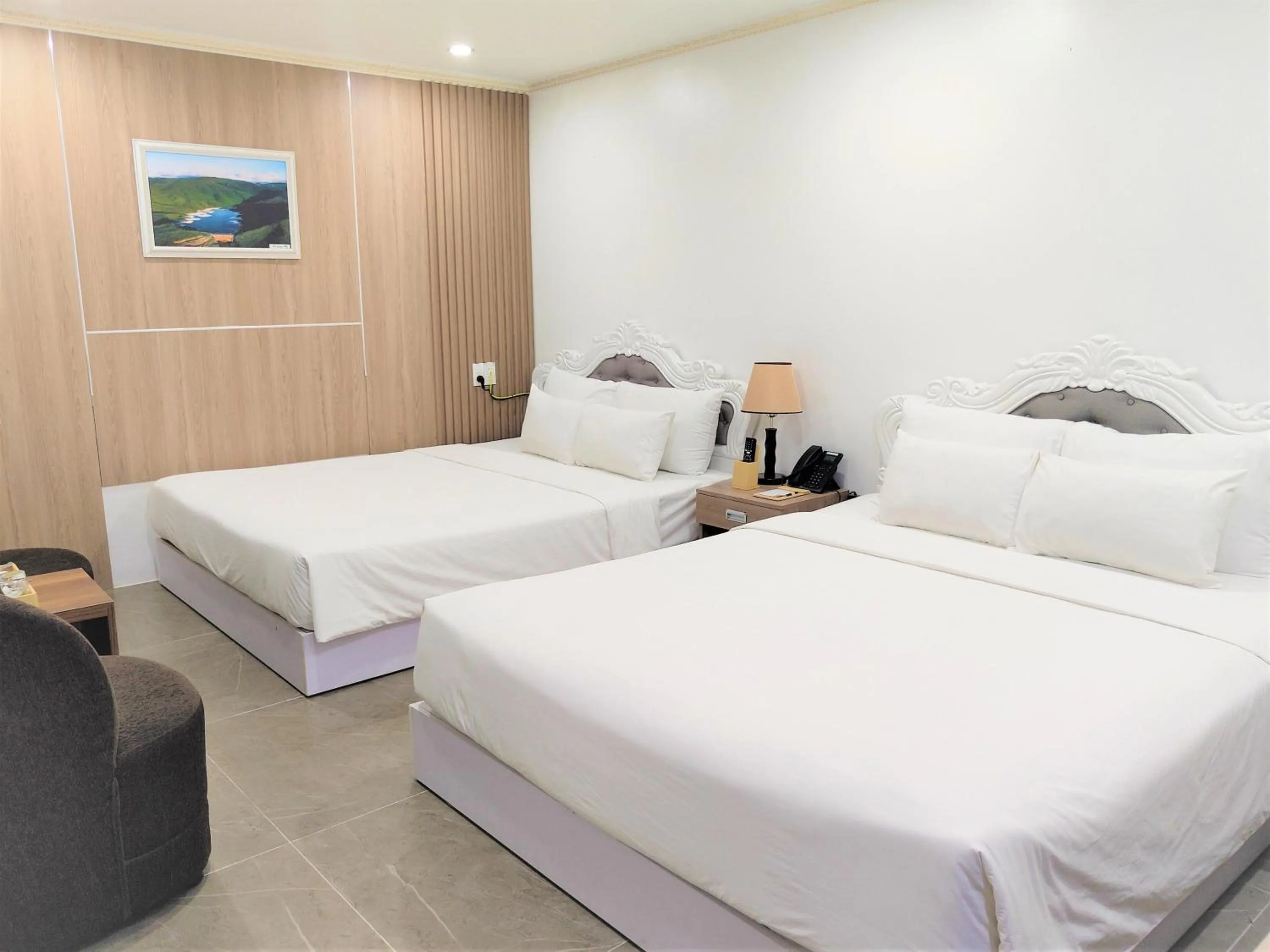 Bedroom, Bed in Pearl Beach Hotel Quy Nhon