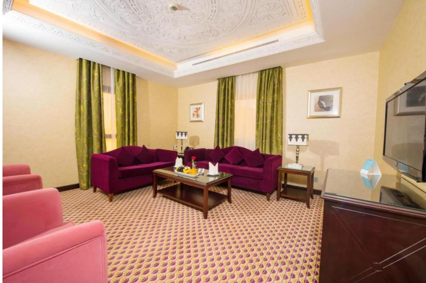 Living room in Merkure Jeddah Al Hamraa Hotel