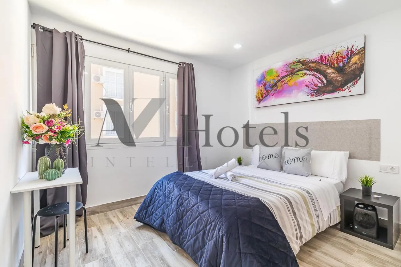 Photo of the whole room, Bed in AYZ Silvela - Auto check-in property