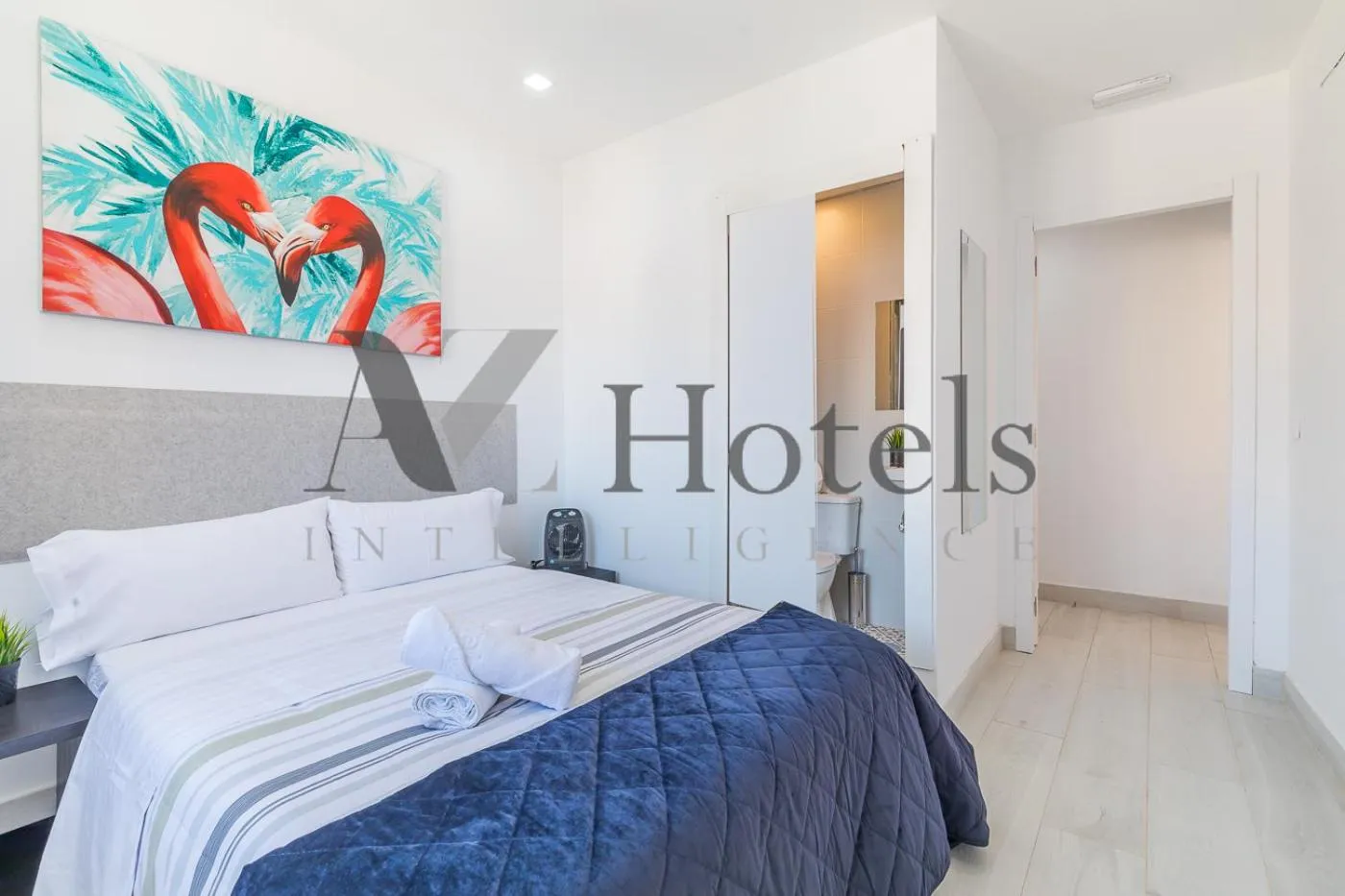 Photo of the whole room, Bed in AYZ Silvela - Auto check-in property