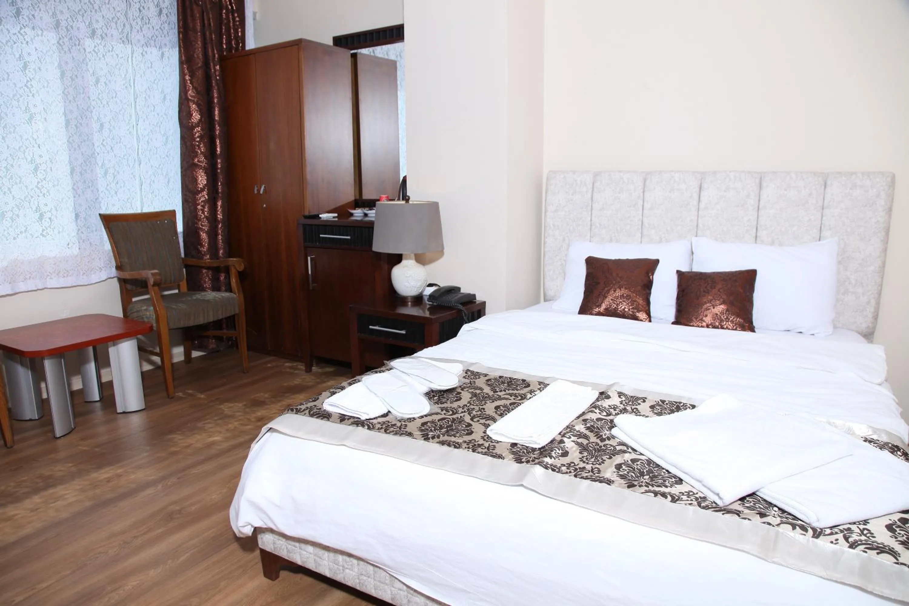 Bed in Çamlıca Tower Hotel