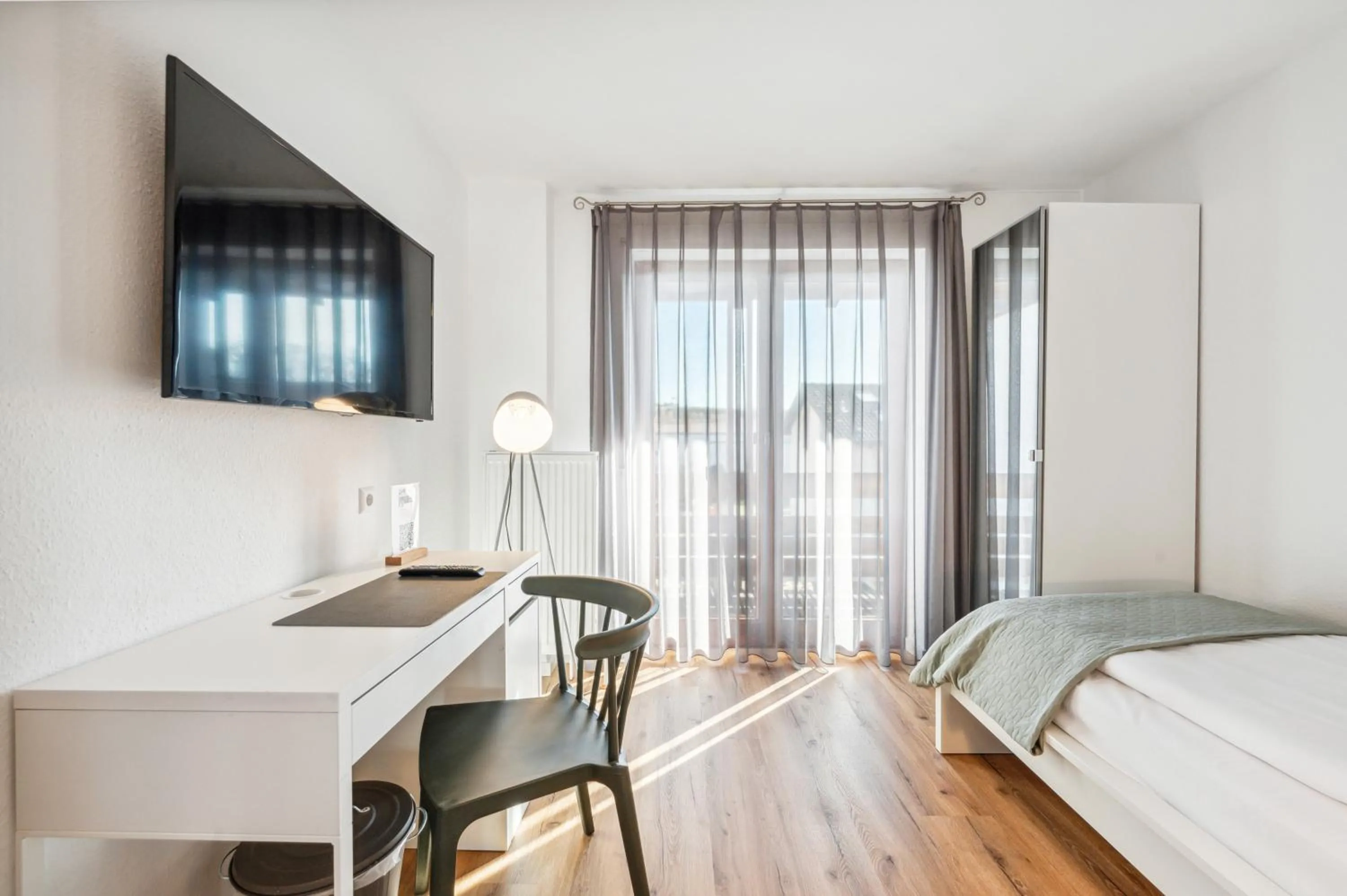 Photo of the whole room, Bed in Gästehaus Hartwig