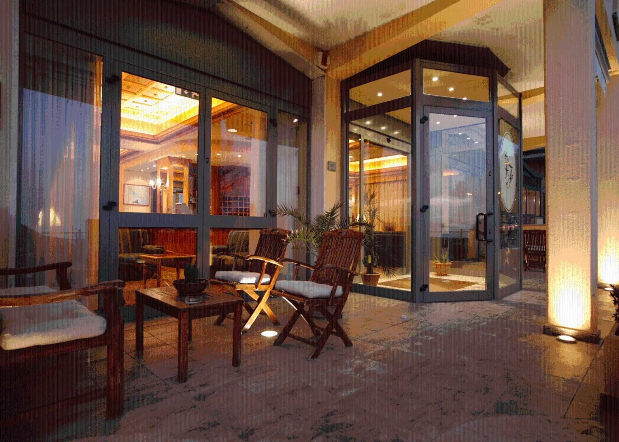 Facade/entrance in Hotel Florida Lerici