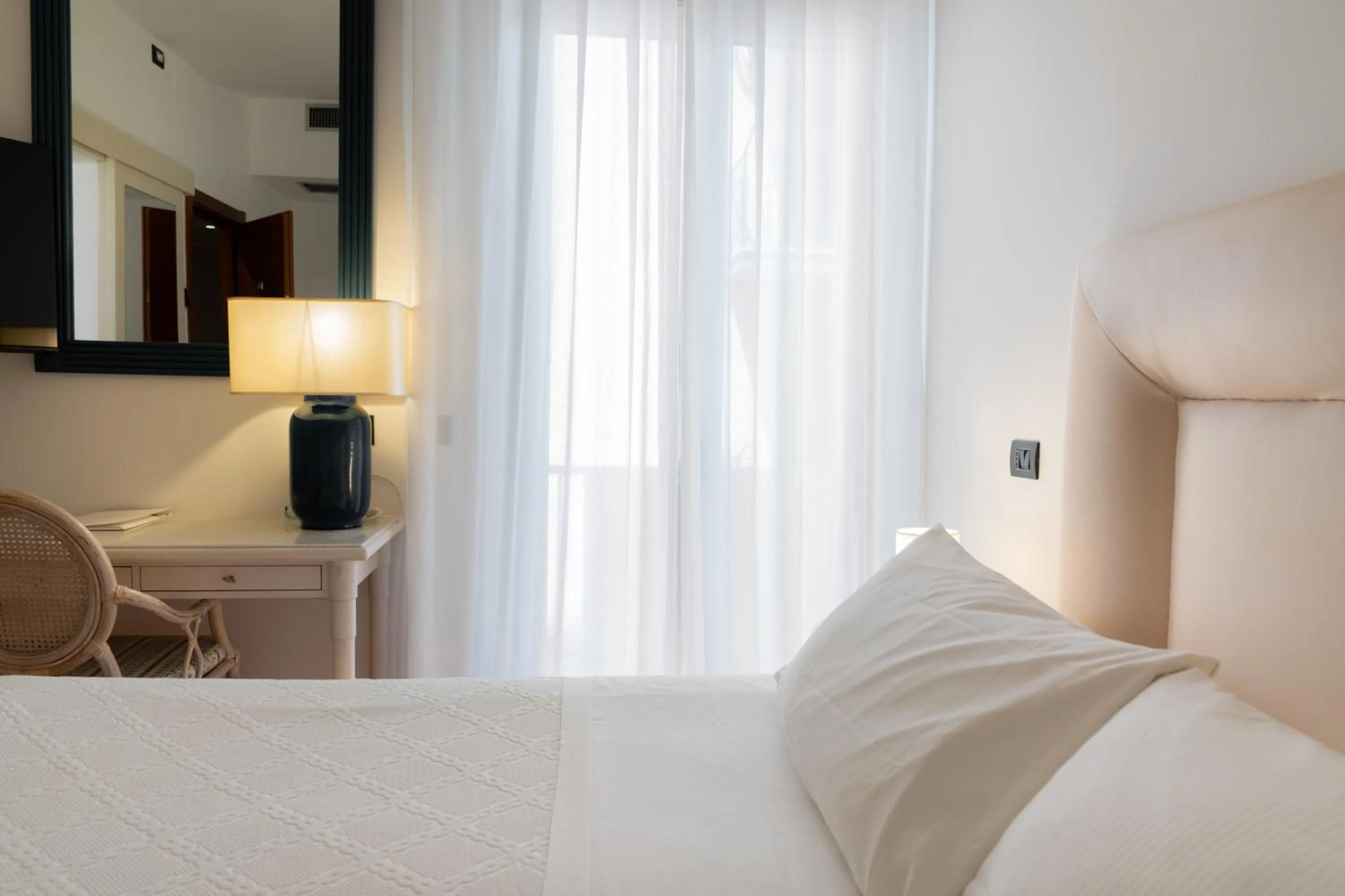 Bed in Hotel Florida Lerici