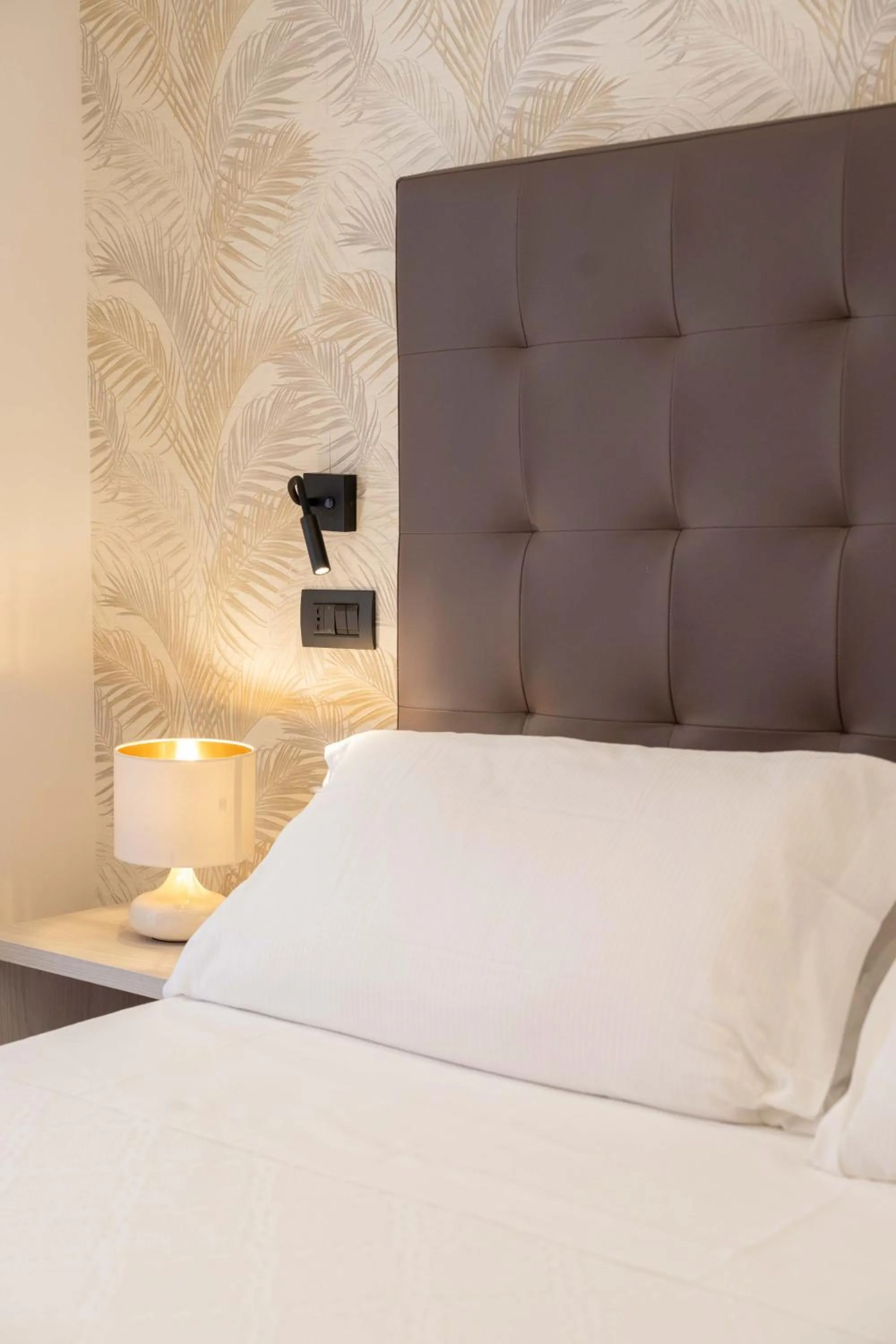 Bed in Hotel Florida Lerici