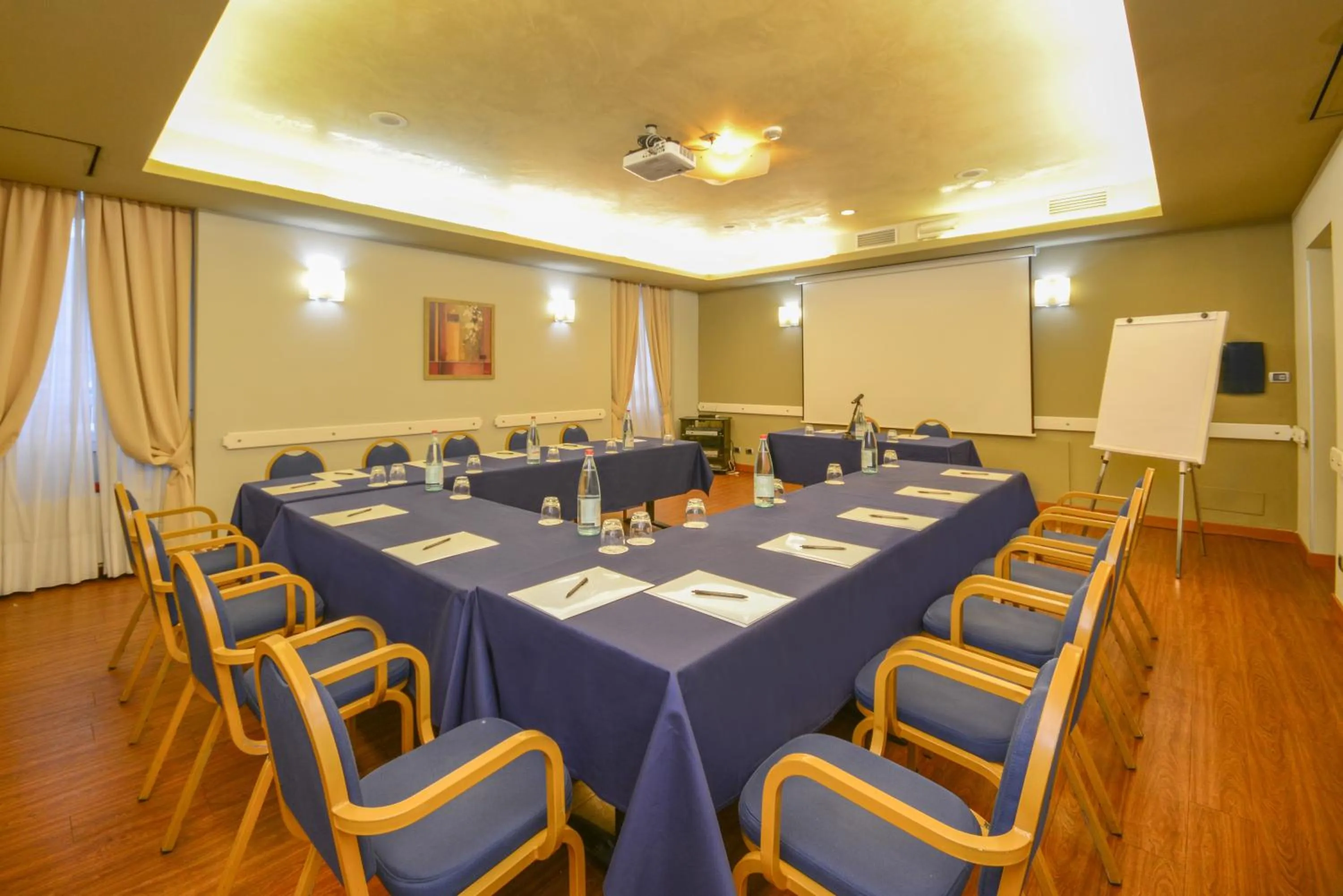 Meeting/conference room in Hotel Master