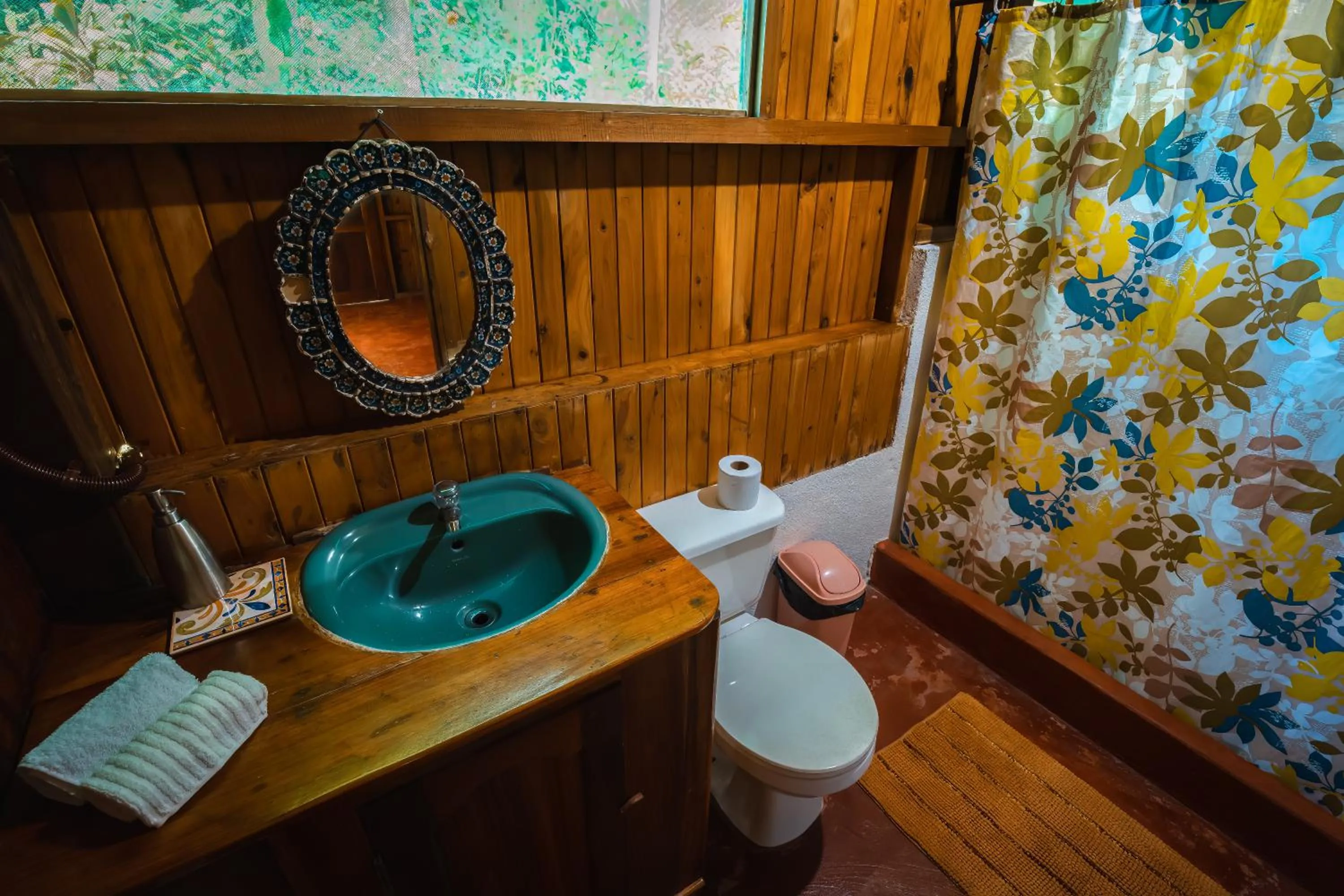 Bathroom in Ocean Forest Ecolodge