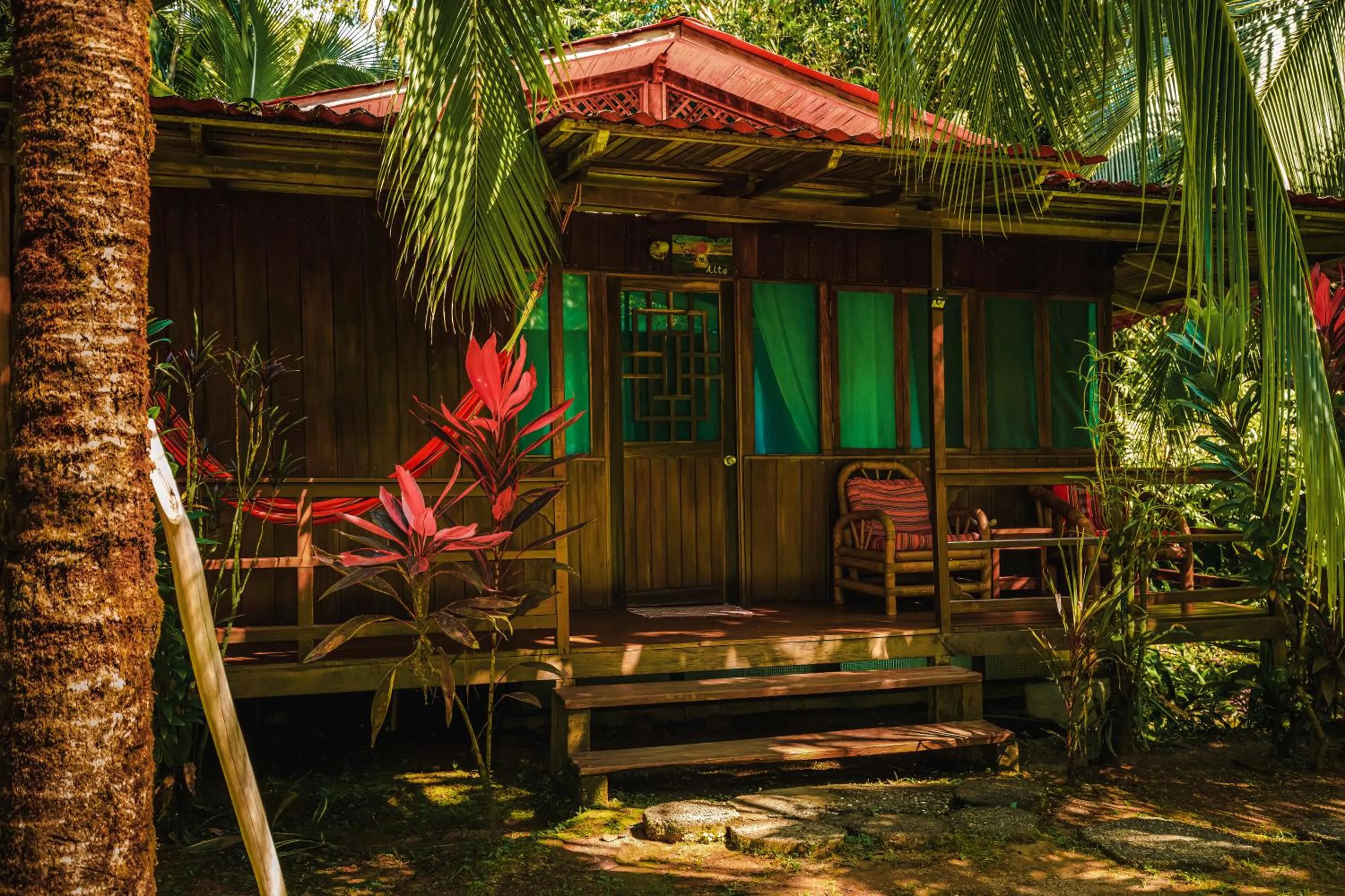 Property building in Ocean Forest Ecolodge