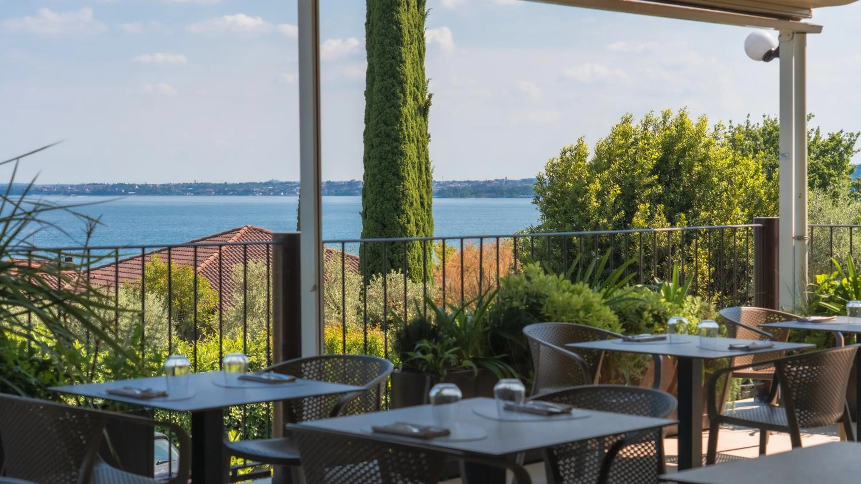 Restaurant/places to eat in AHG Riva Del Sole Hotel - Adults Only