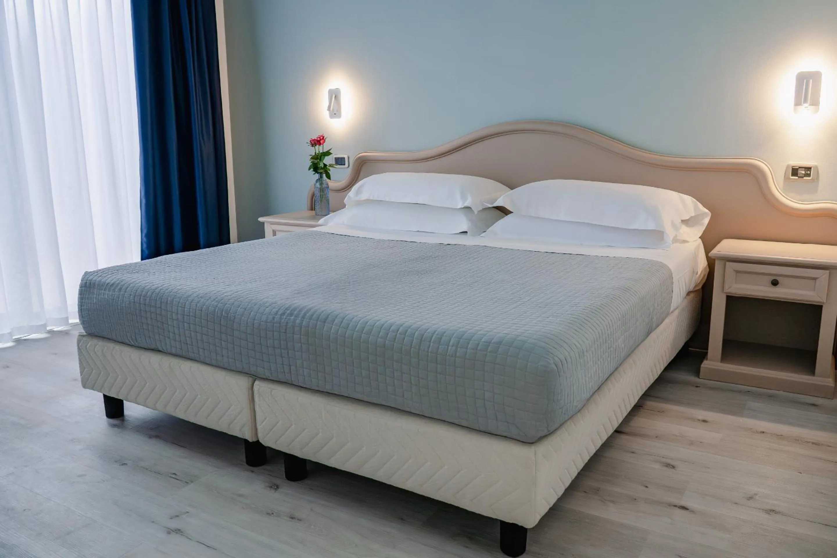 Bedroom, Bed in AHG Riva Del Sole Hotel - Adults Only