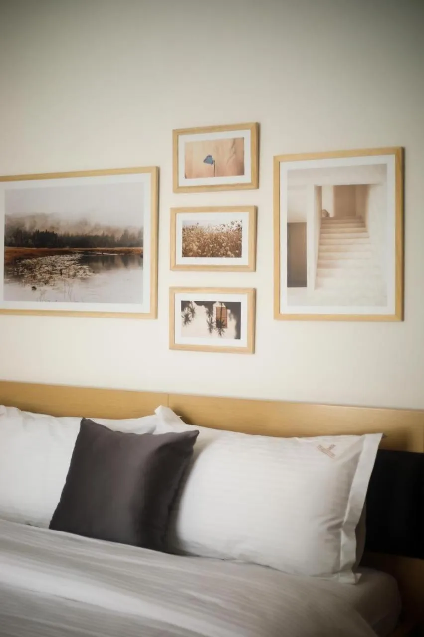 Bedroom, Bed in Triss Hotel