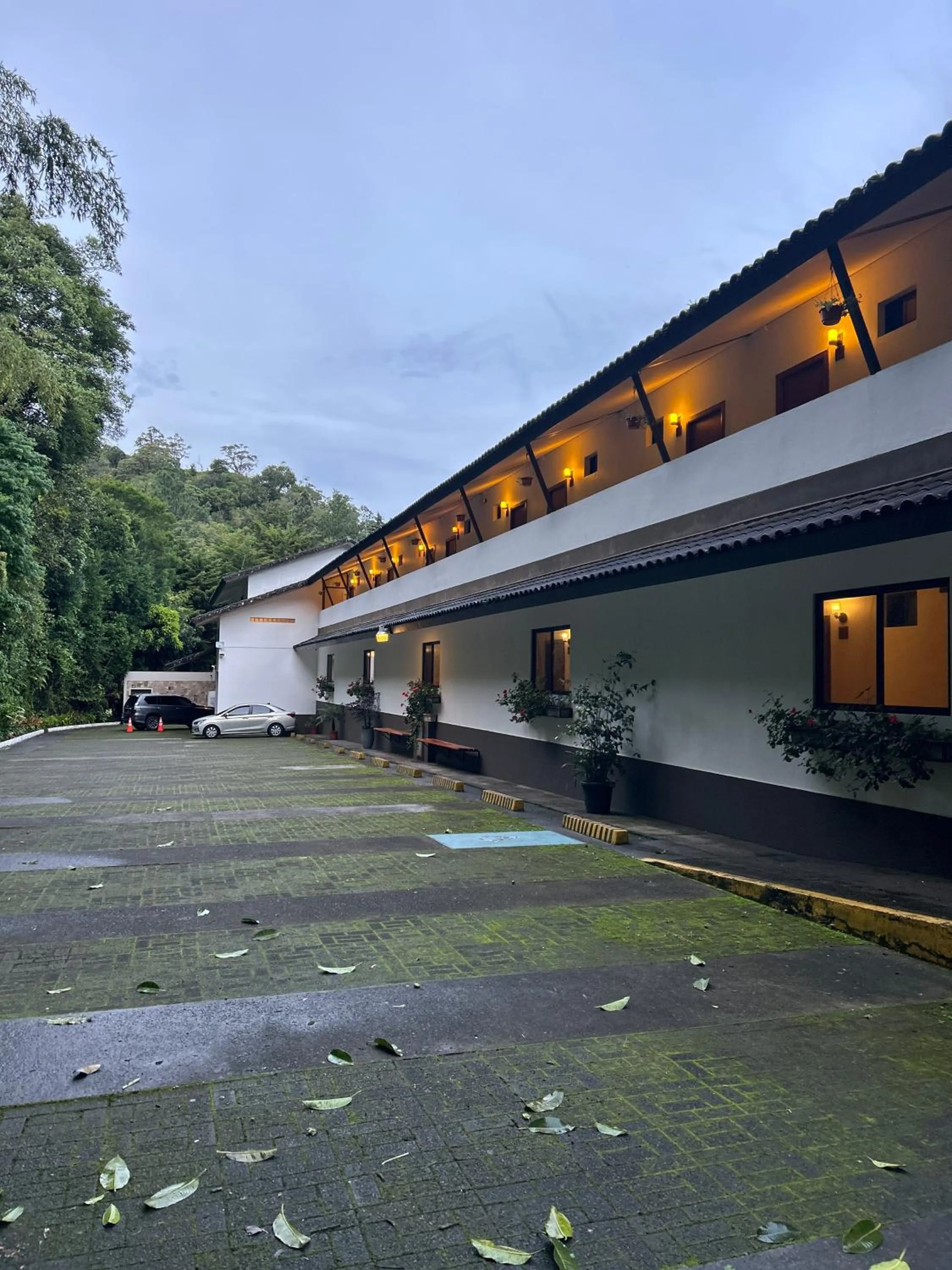 Property building in Hotel Ladera