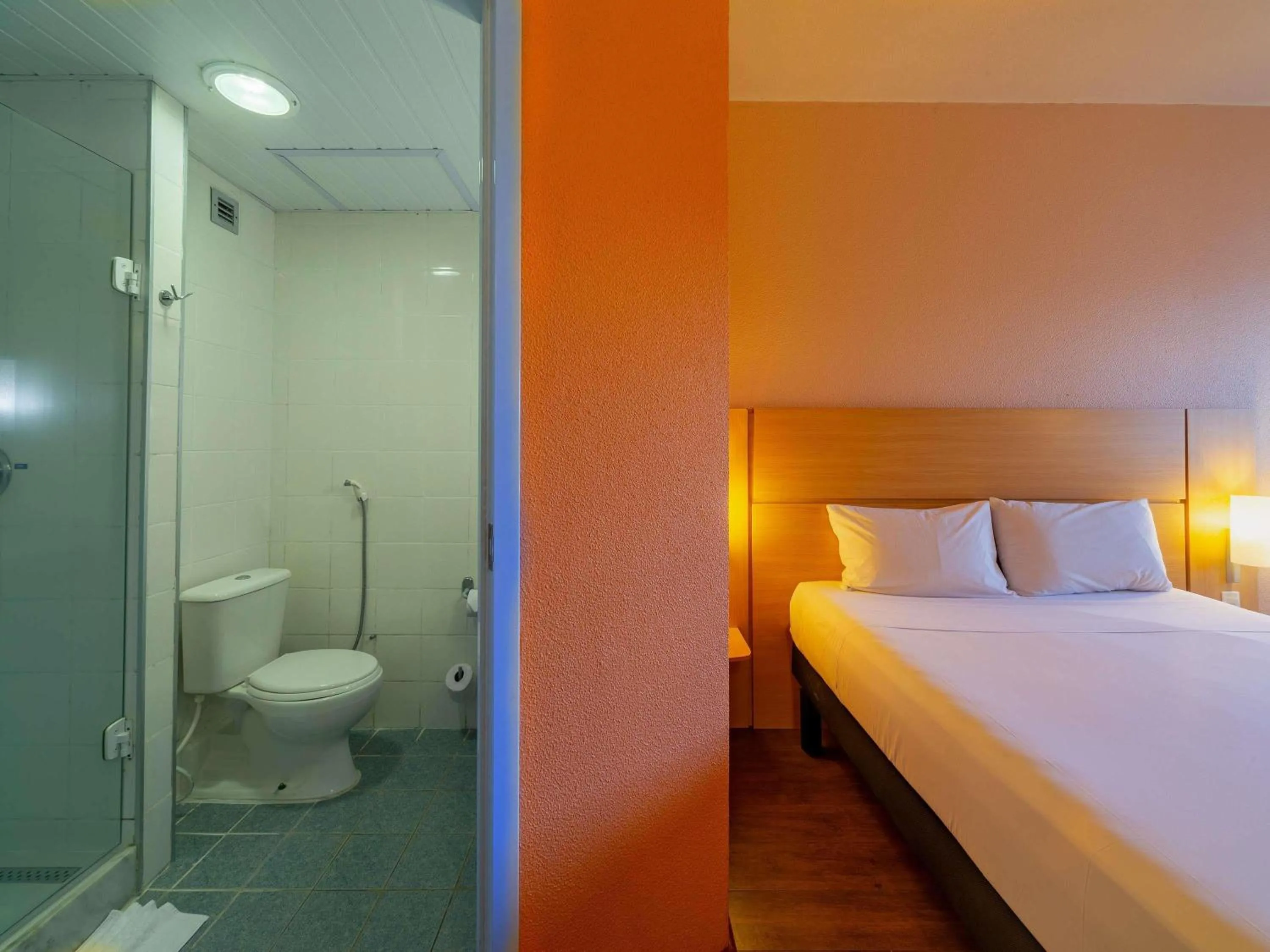 Bedroom, Bed in ibis Manaus Distrito Industrial