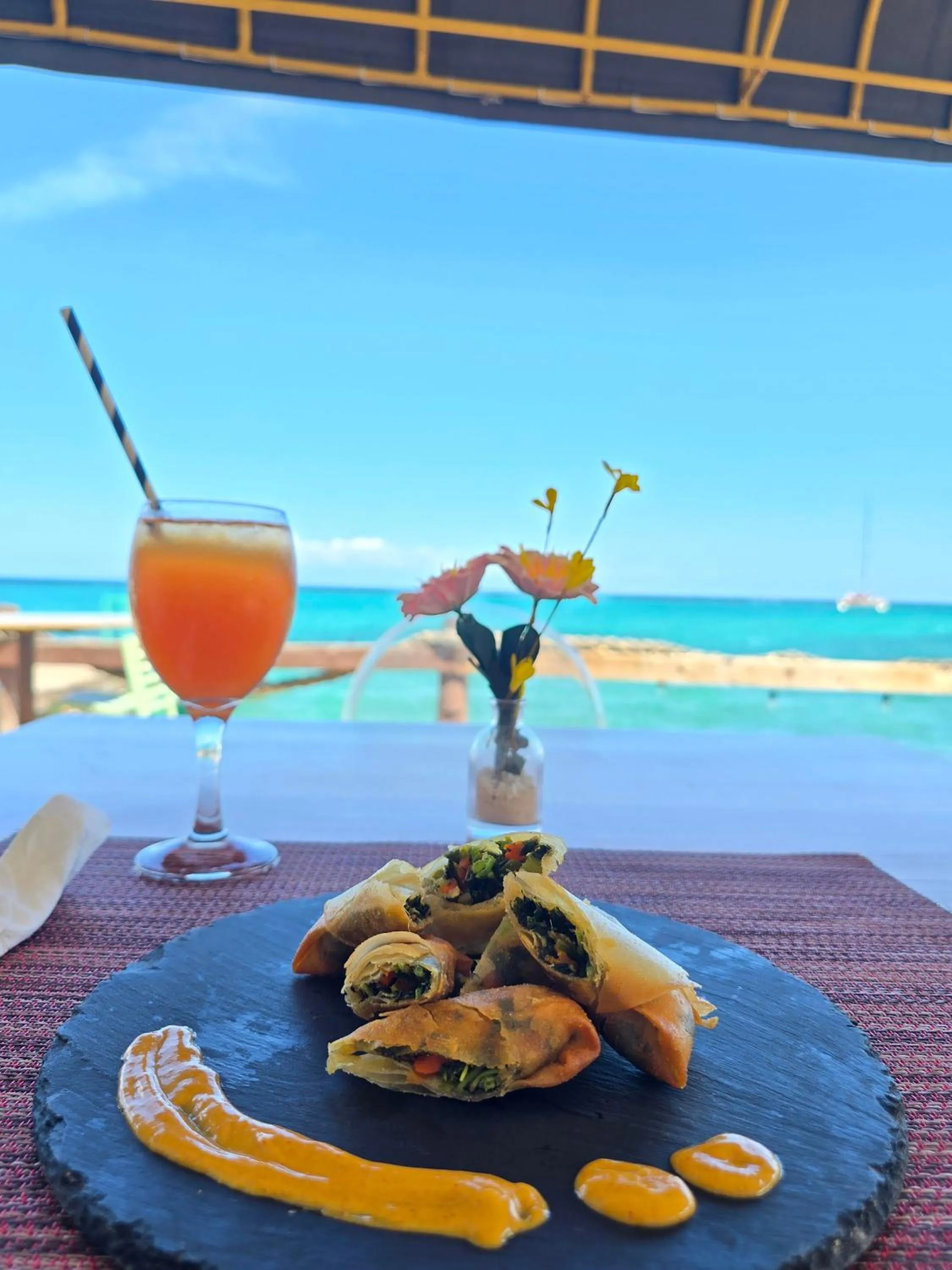 Restaurant/places to eat in Ocean Palms