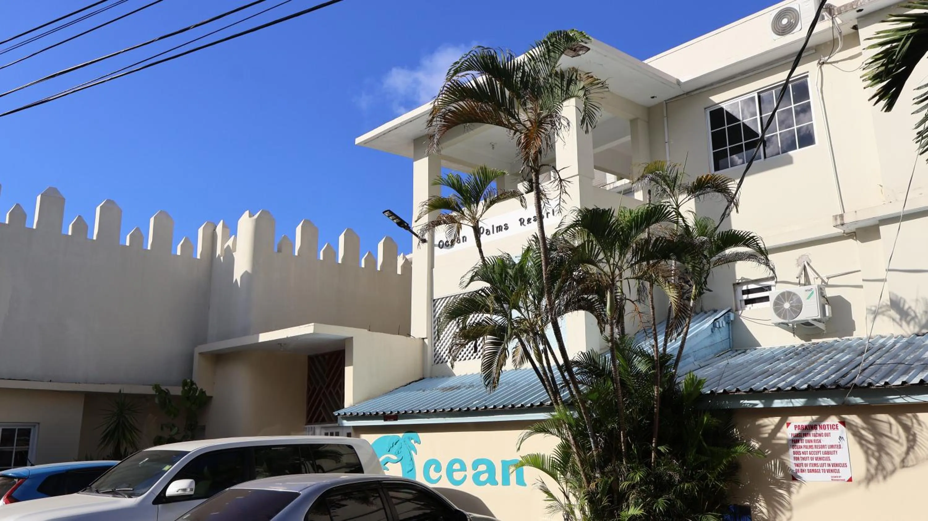 Property building in Ocean Palms
