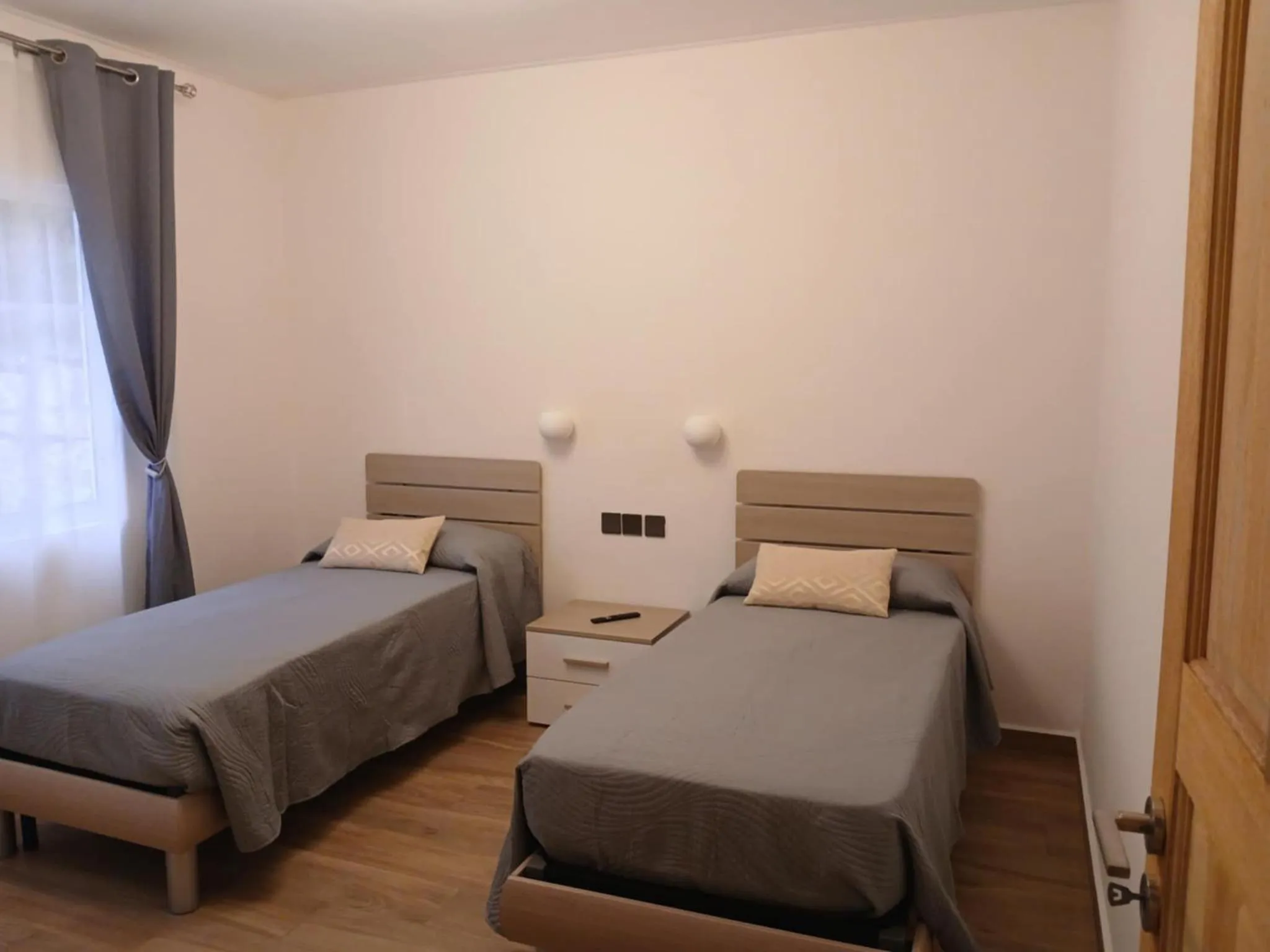 Bed in Mountain View Hotel