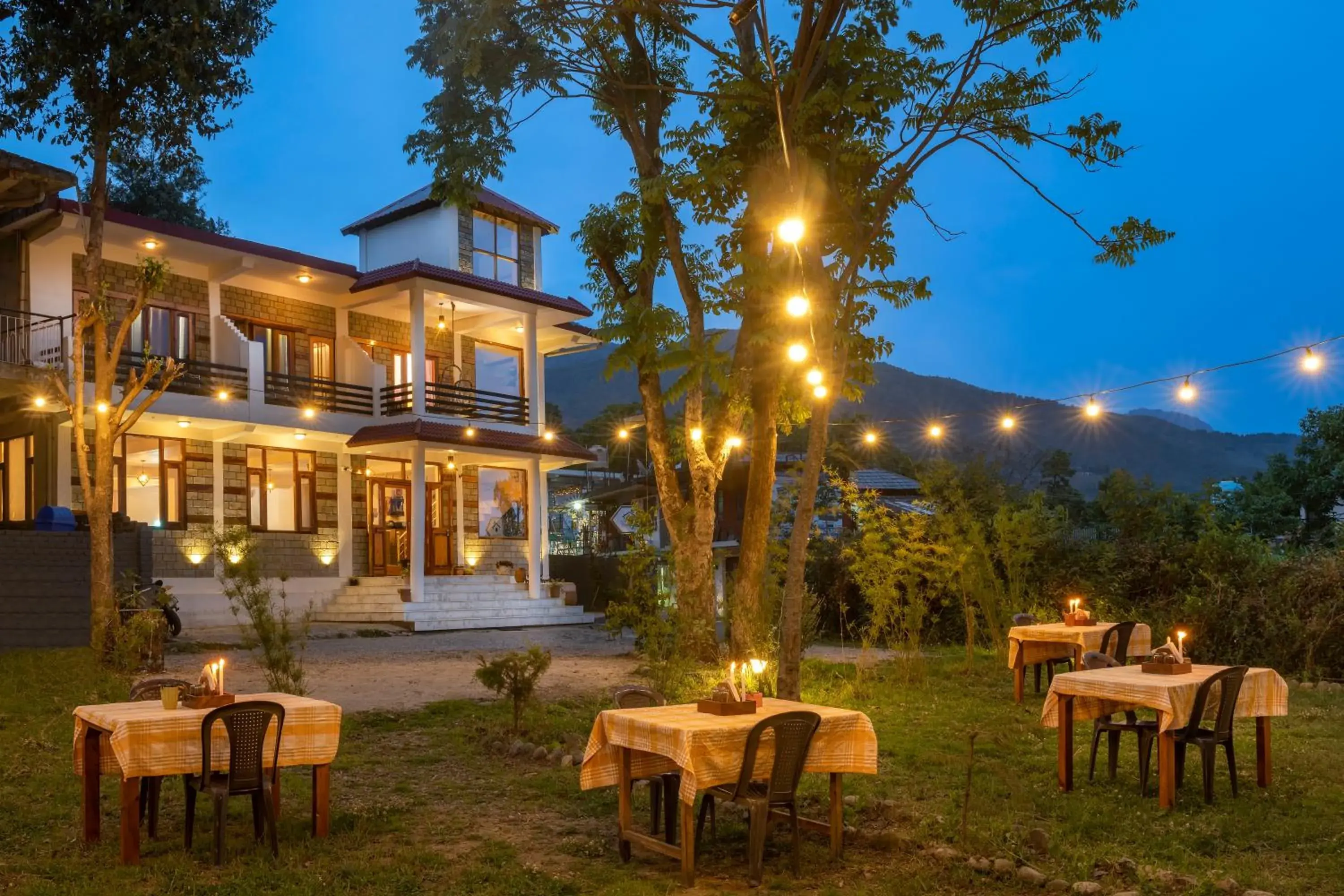 The Birdhouse Villa The Birdhouse Villa