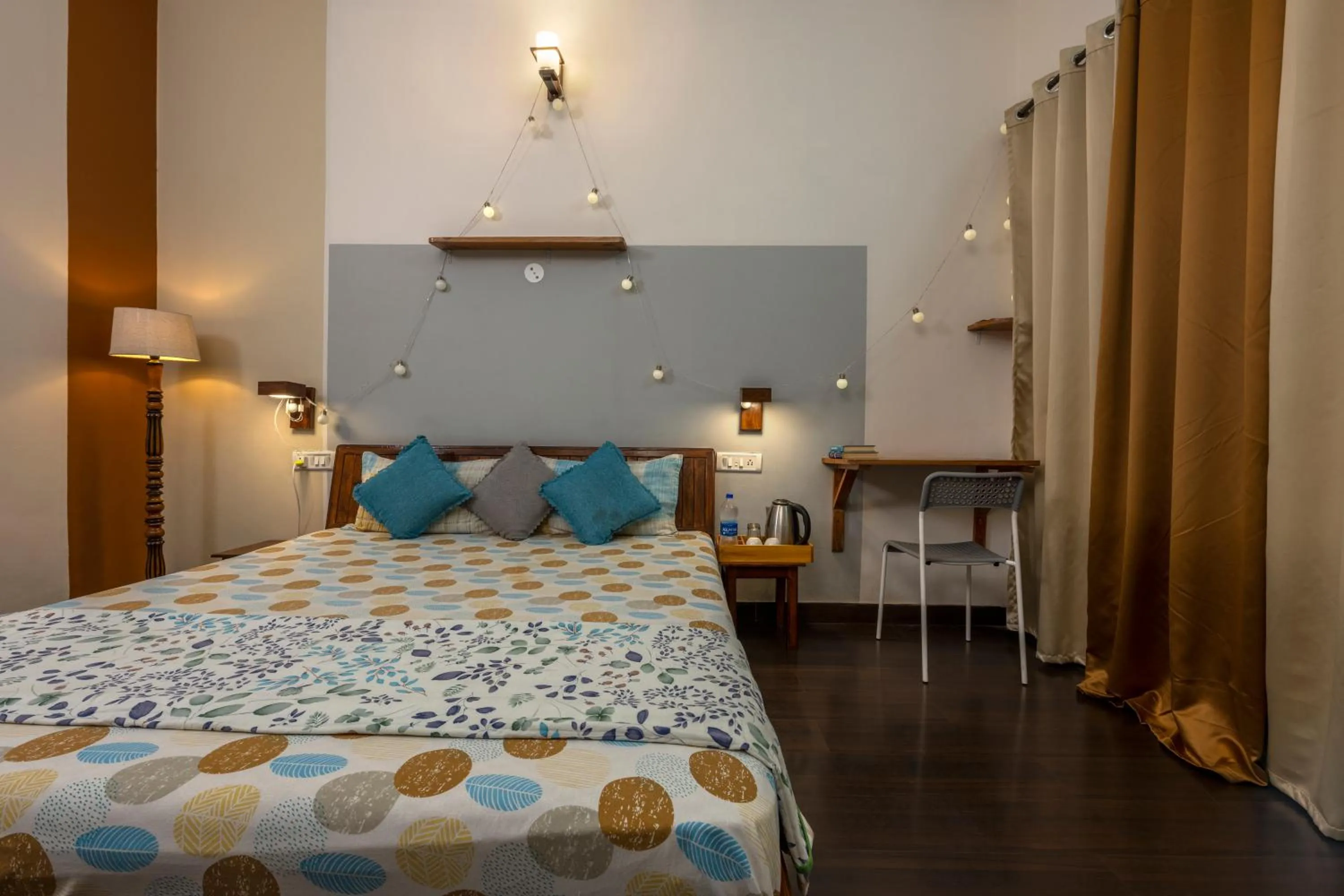 Bed in The Birdhouse Villa