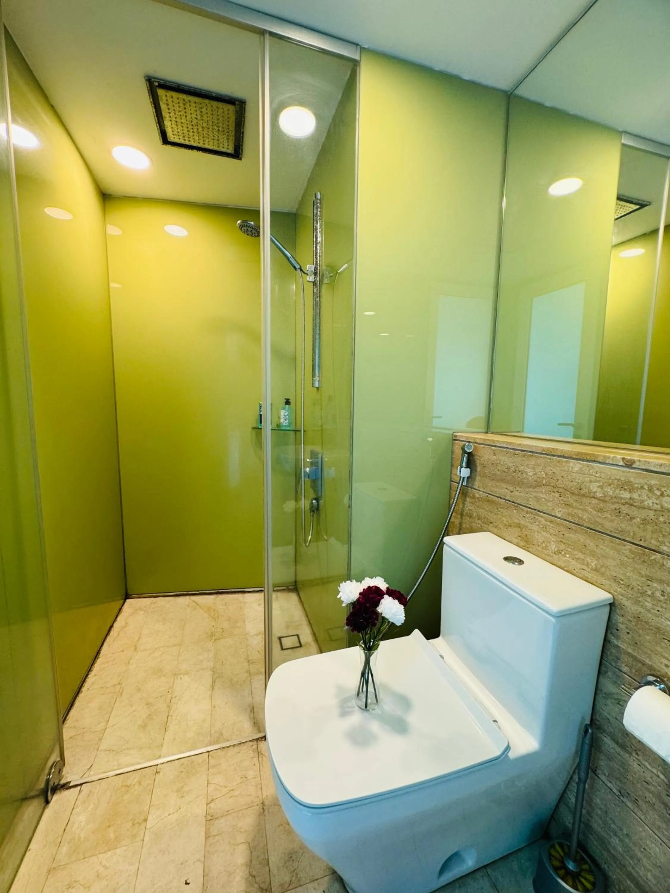 Shower in Vortex Suites klcc by Rit