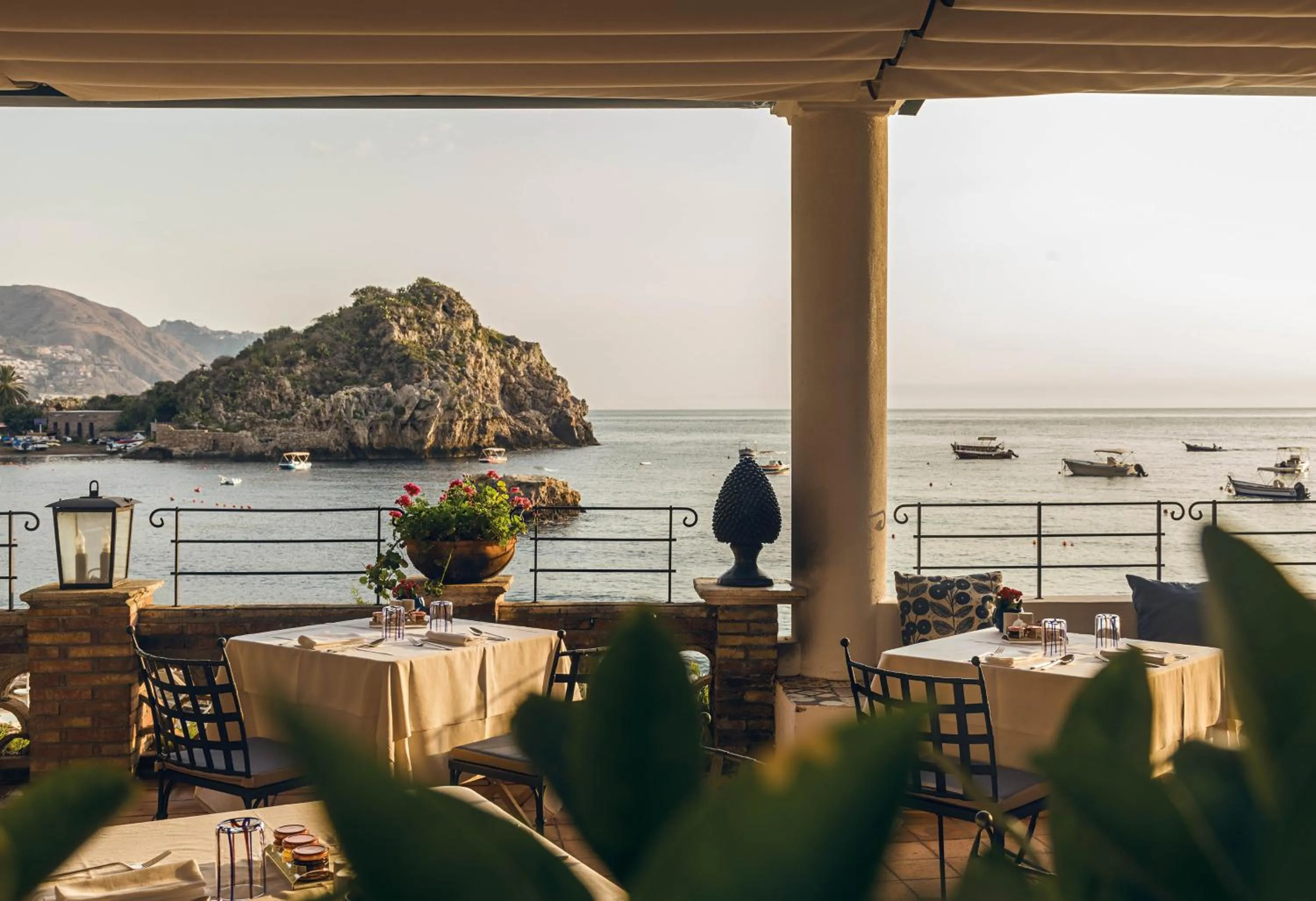 Restaurant/places to eat in Villa Sant'Andrea, A Belmond Hotel, Taormina Mare