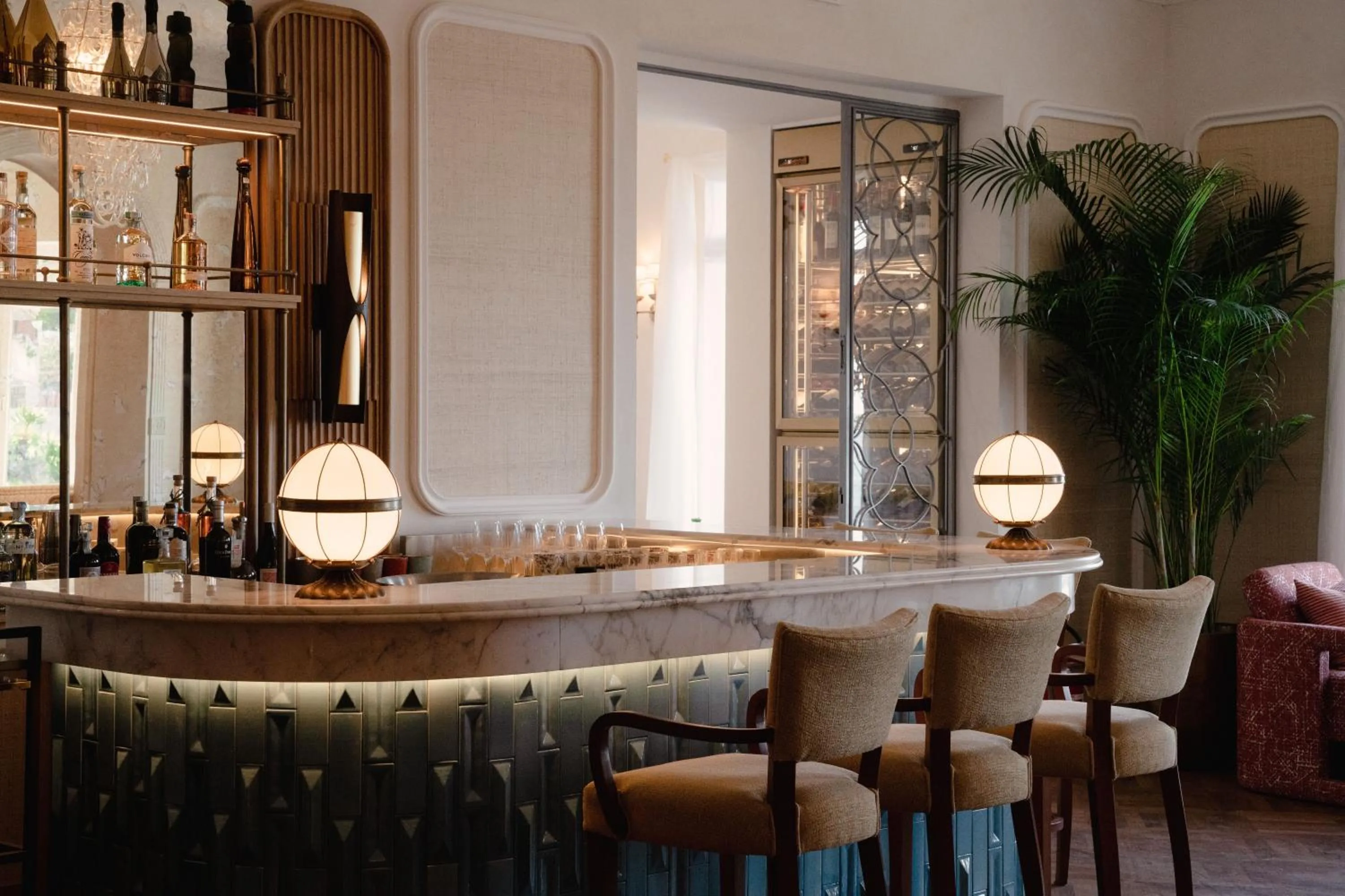 Lounge or bar in Villa Sant'Andrea, A Belmond Hotel, Taormina Mare